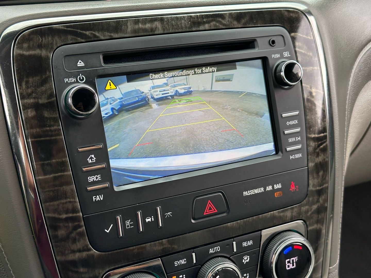 2014 Buick Enclave - Image 35