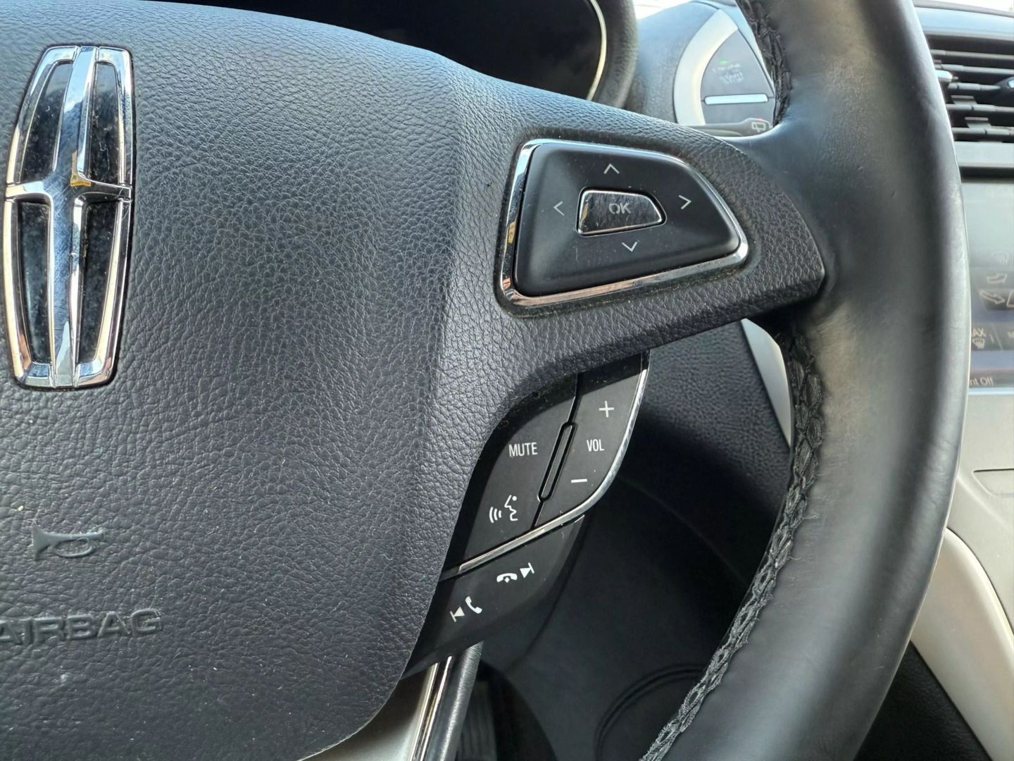2015 Lincoln Mkc - Image 29