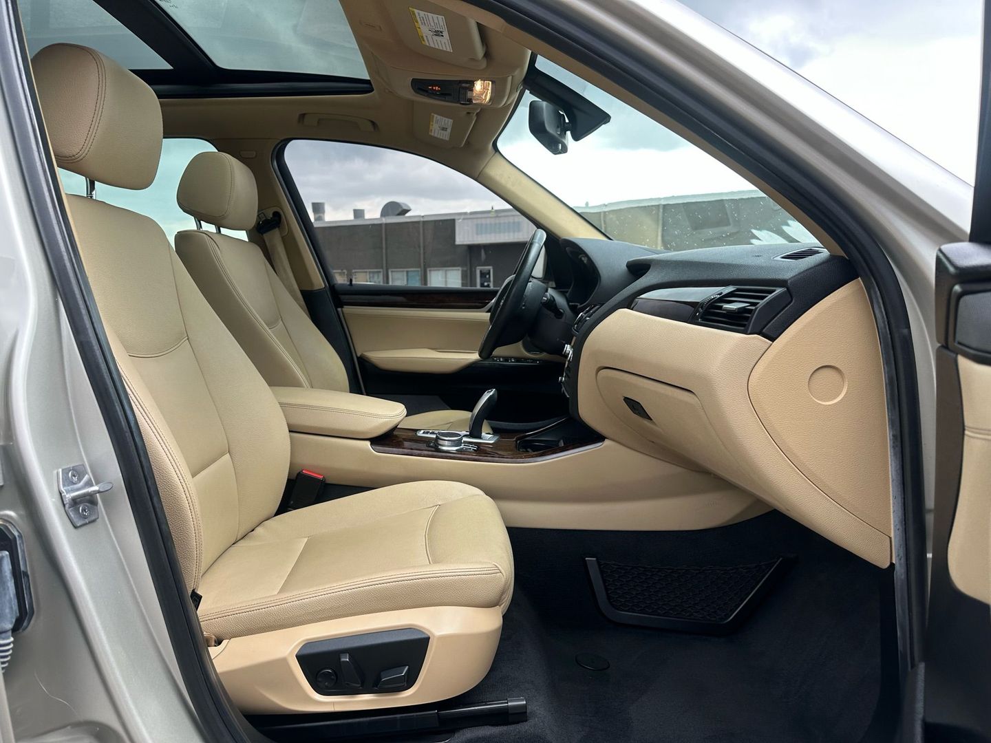 2017 Bmw X3 - Image 23