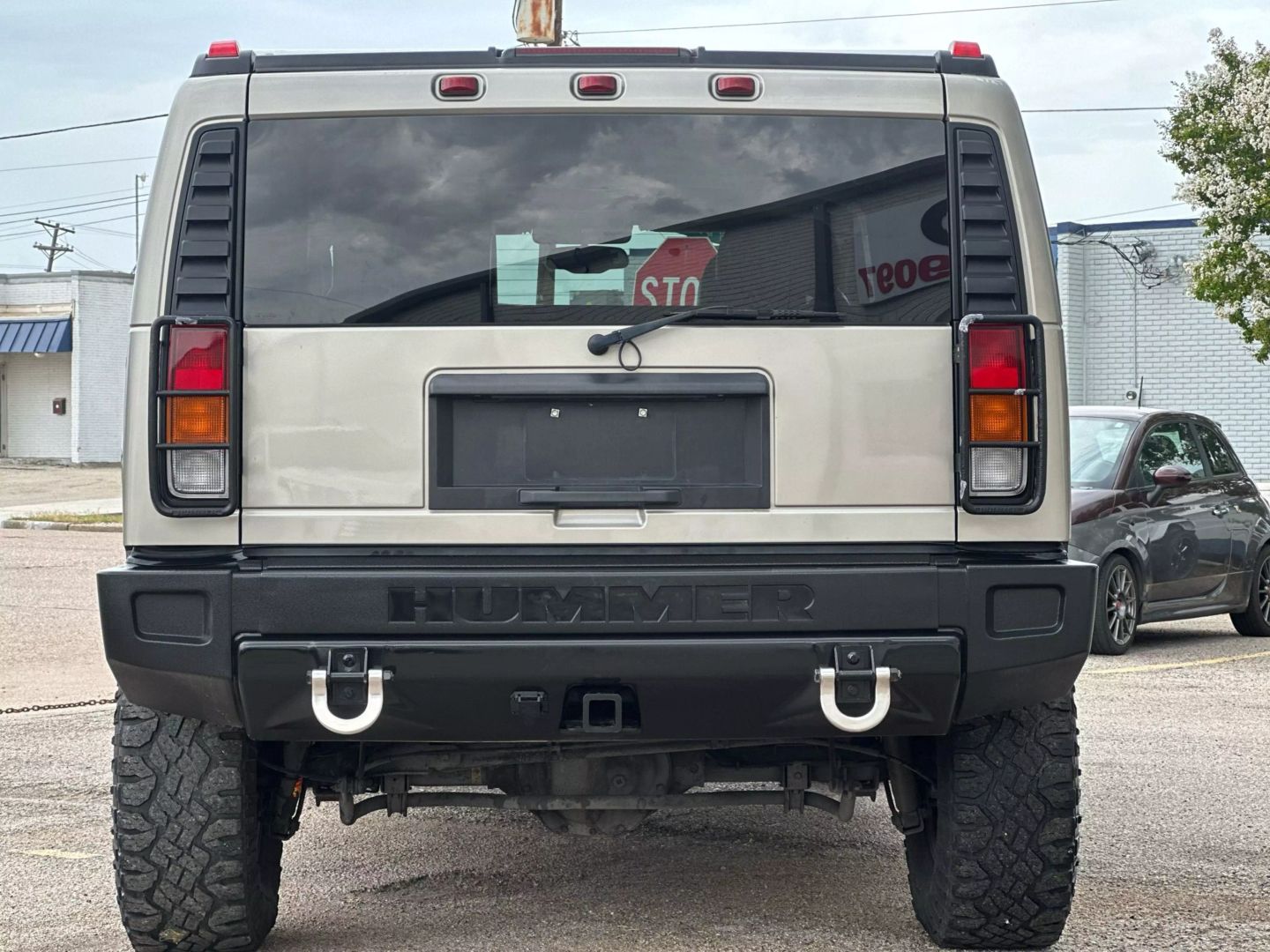 2003 Hummer H2 - Image 7