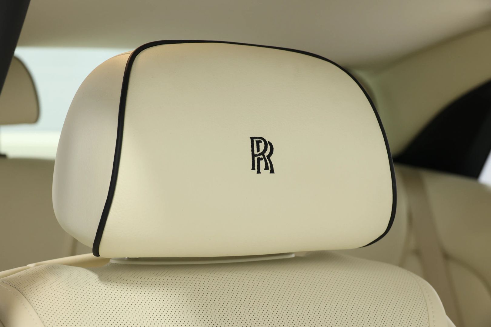 2016 Rolls-royce Ghost - Image 95