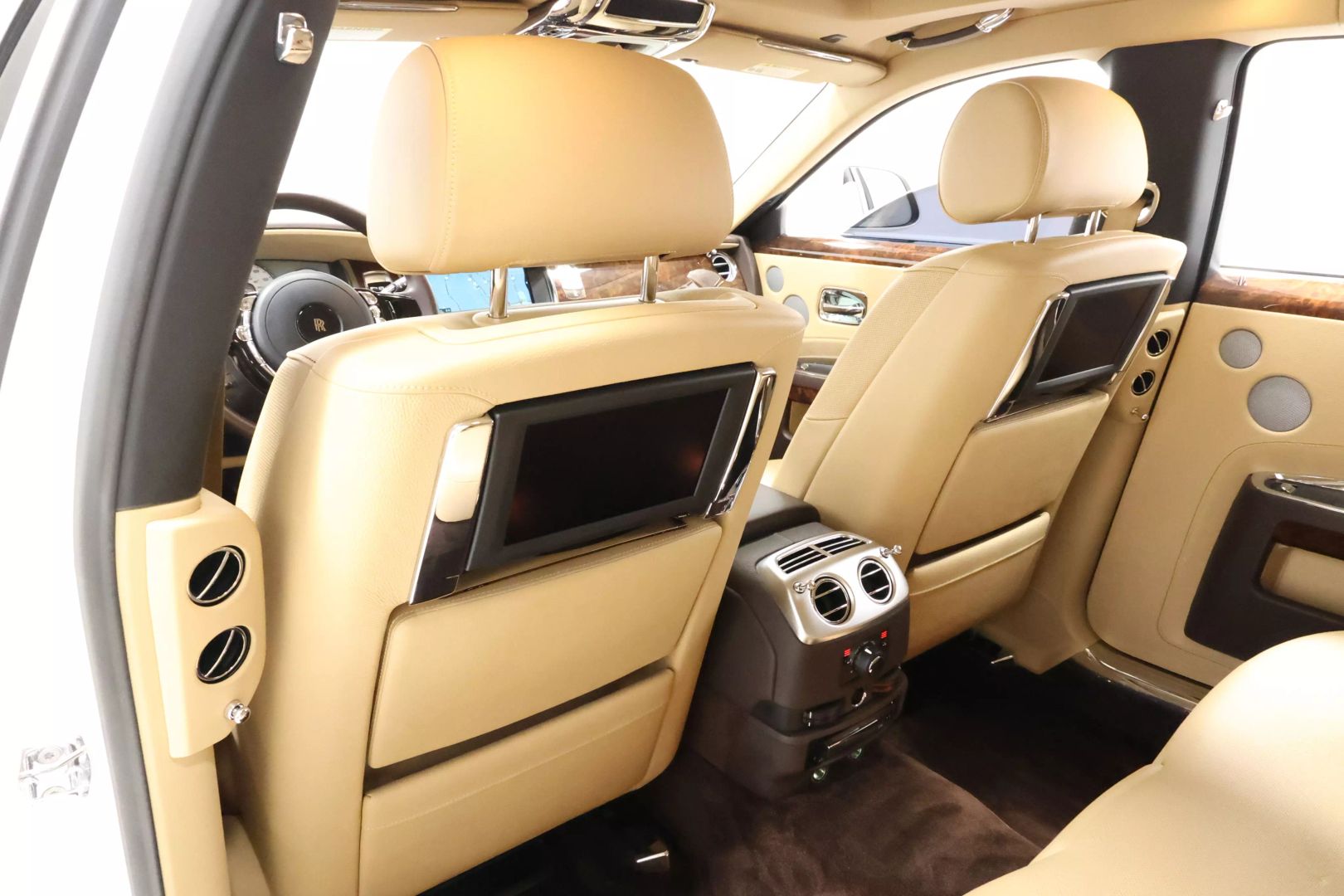 2013 Rolls-royce Ghost - Image 54