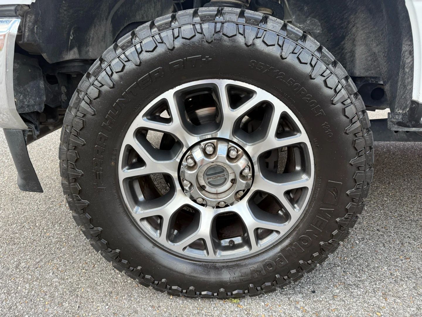 2020 Ford F250 Super Duty Crew Cab - Image 36