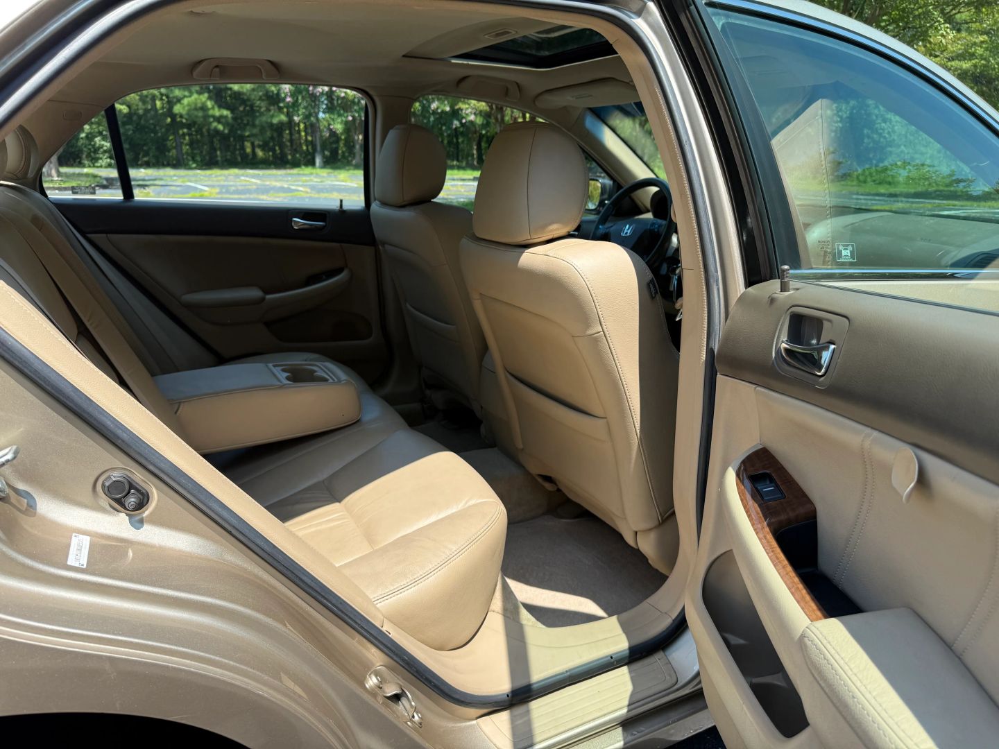 2006 Honda Accord - Image 13