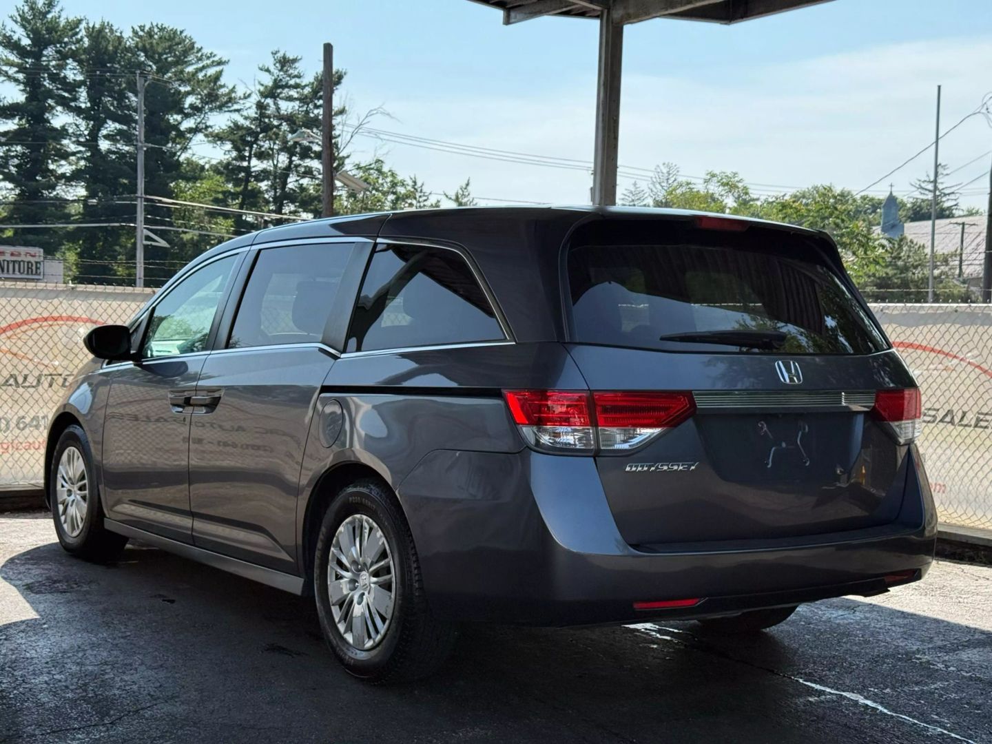 2017 Honda Odyssey - Image 9