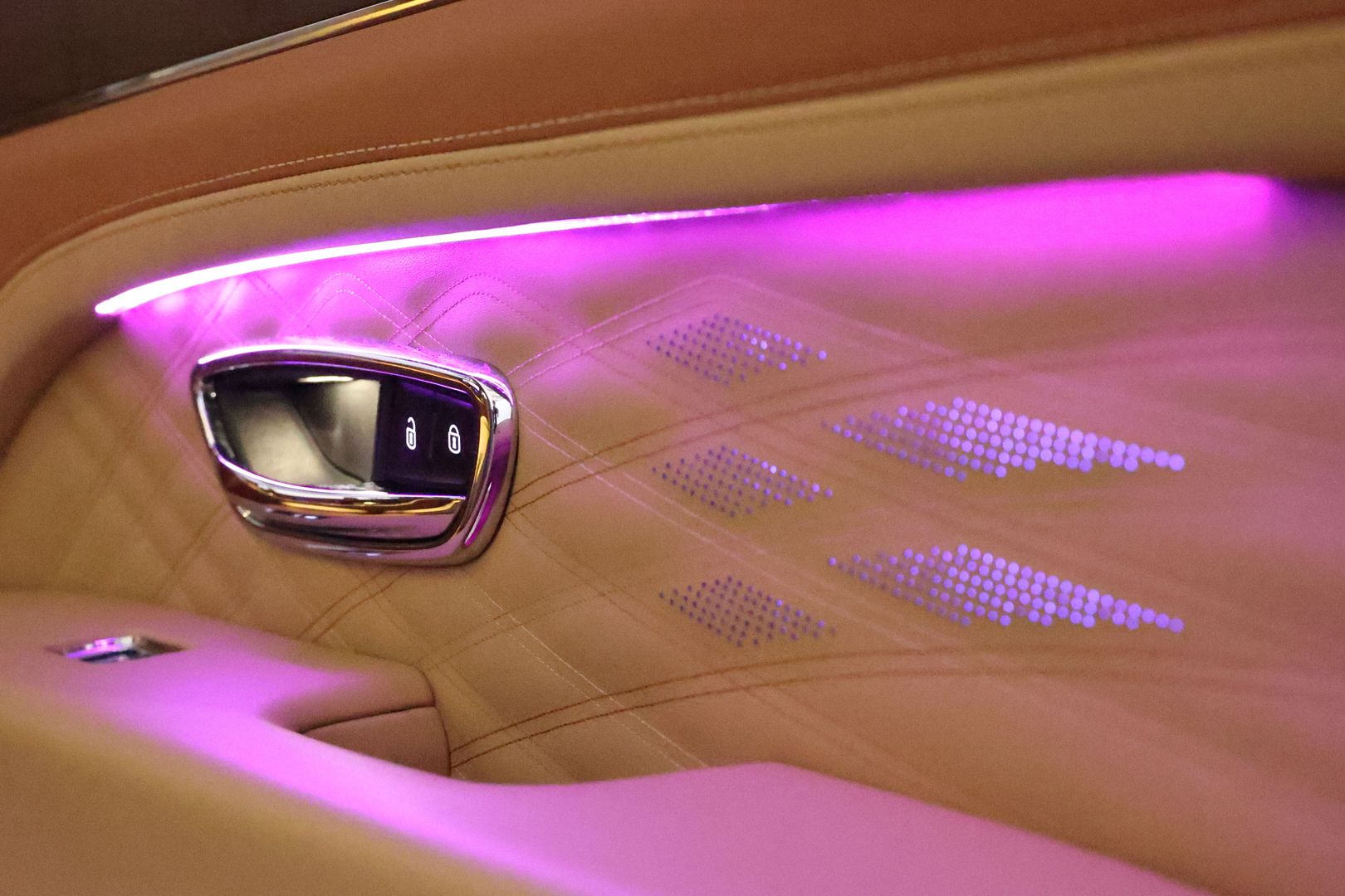 2023 Bentley Bentayga Ewb - Image 127
