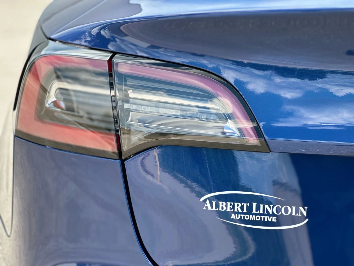 2018 TESLA MODEL 3 SEDAN DUAL ELECTRIC MOTORS LONG RANGE SEDAN 4D