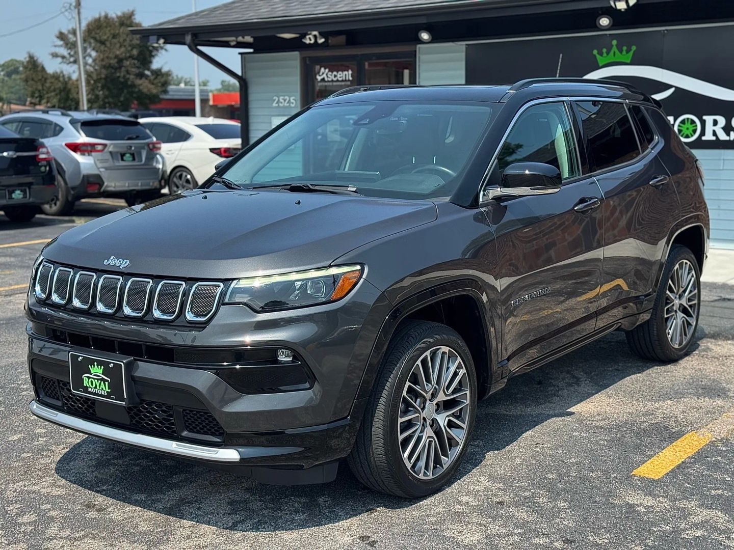2022 Jeep Compass - Image 7