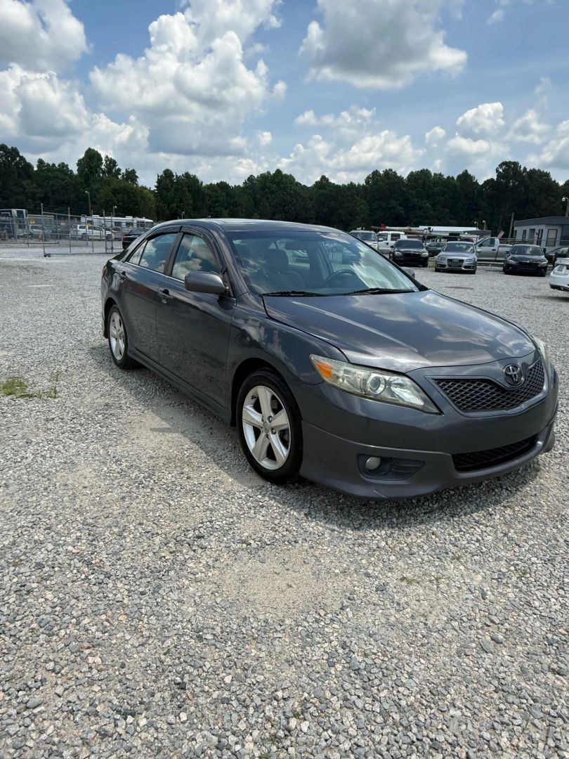 2011 Toyota Camry SE