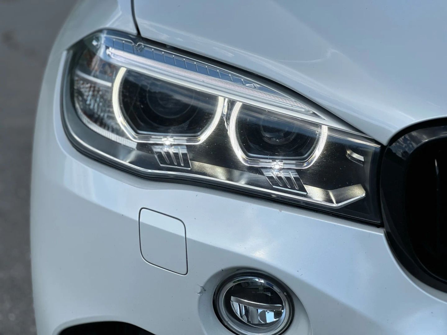 2017 BMW X6 M SUV V8, TWIN TURBO, 4.4 LITER SPORT UTILITY 4D