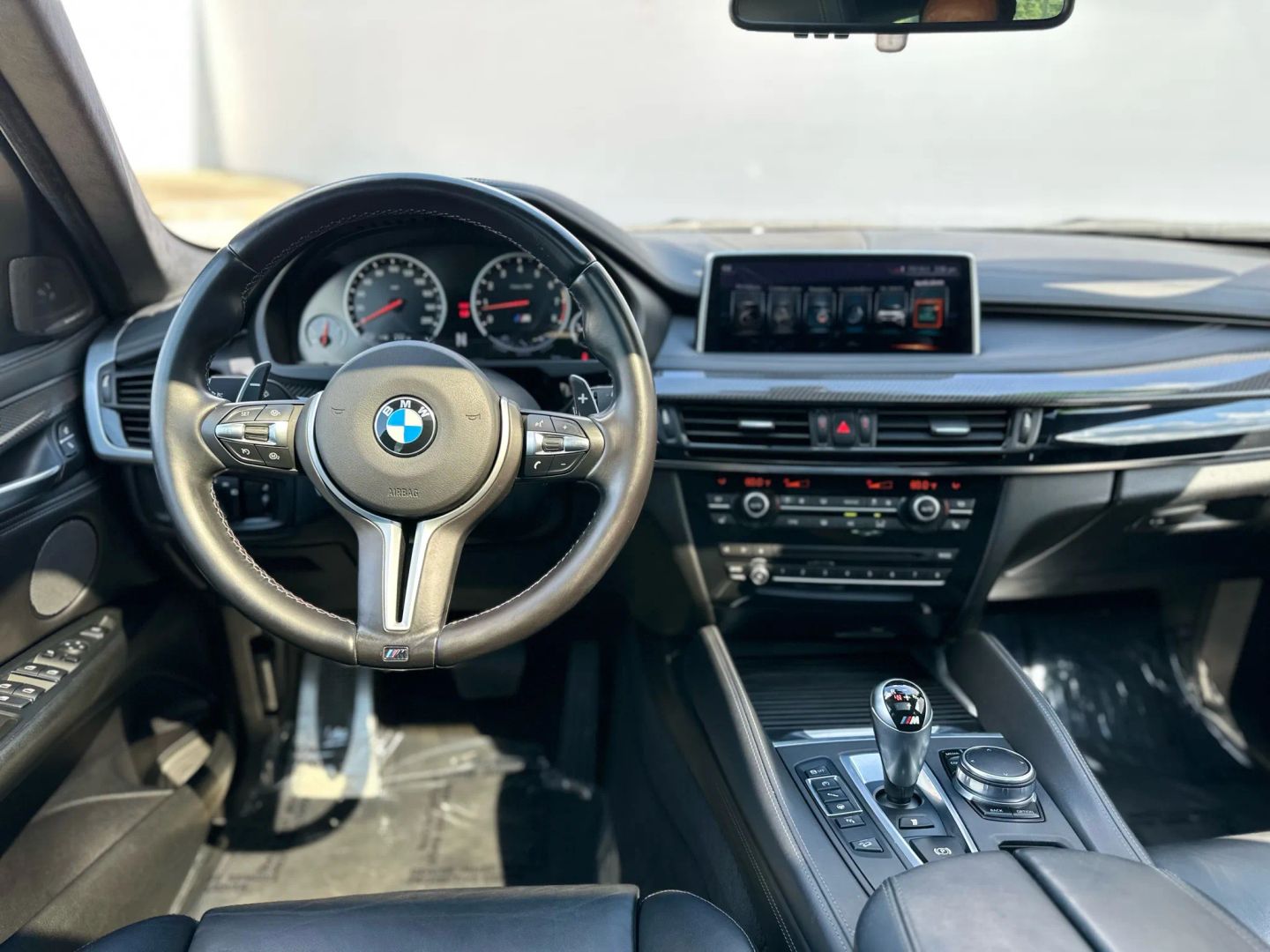2017 BMW X6 M SUV V8, TWIN TURBO, 4.4 LITER SPORT UTILITY 4D