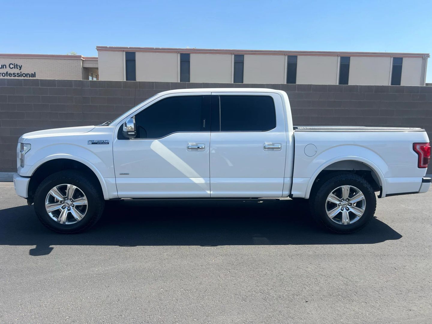2015 Ford F-150 Platinum