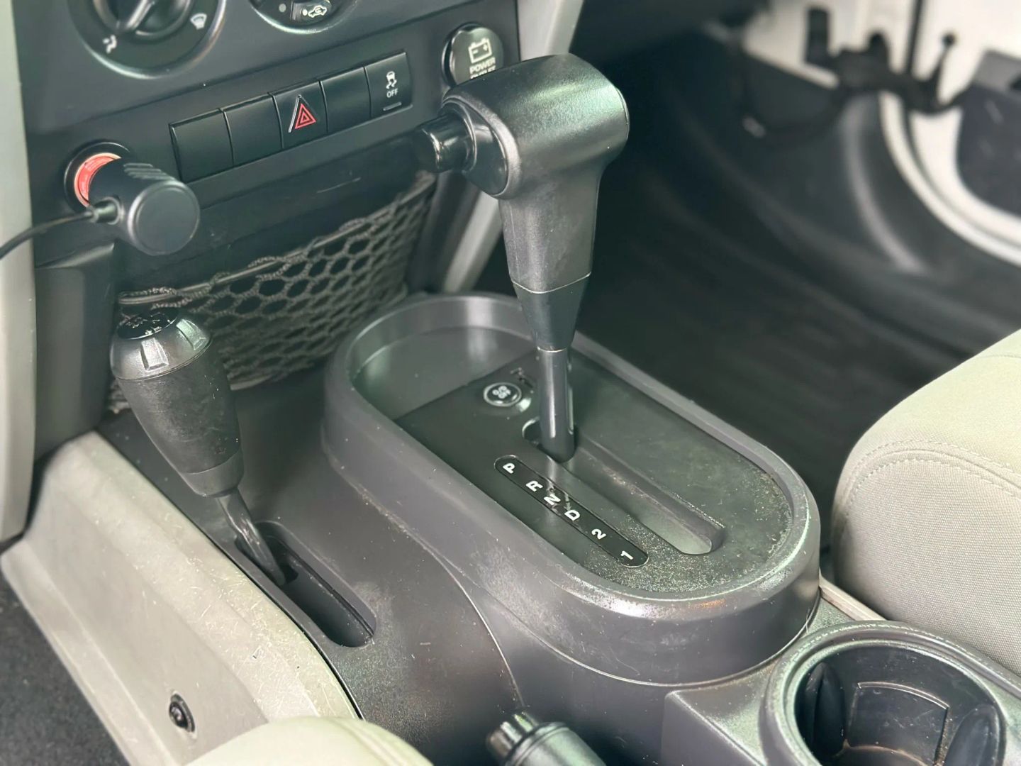 2010 JEEP WRANGLER SUV V6, 3.8 LITER UNLIMITED SPORT SUV 4D