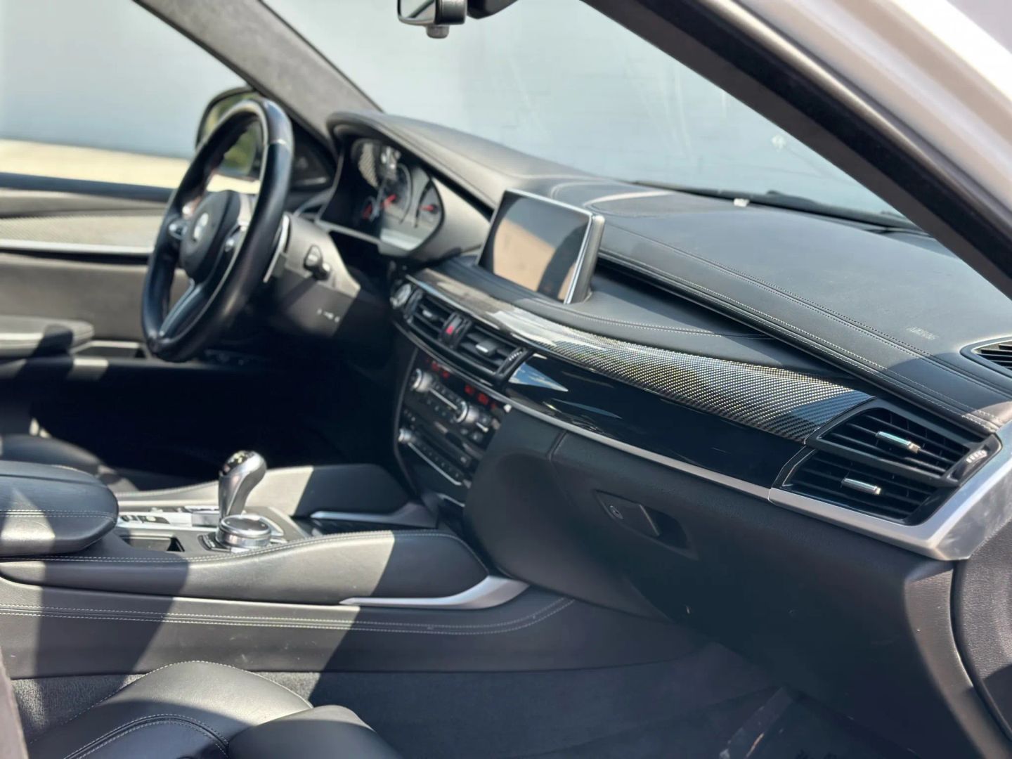 2017 BMW X6 M SUV V8, TWIN TURBO, 4.4 LITER SPORT UTILITY 4D