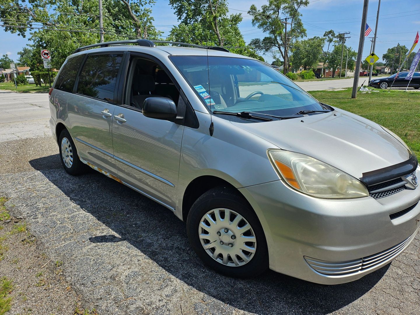2005 Toyota Sienna LE