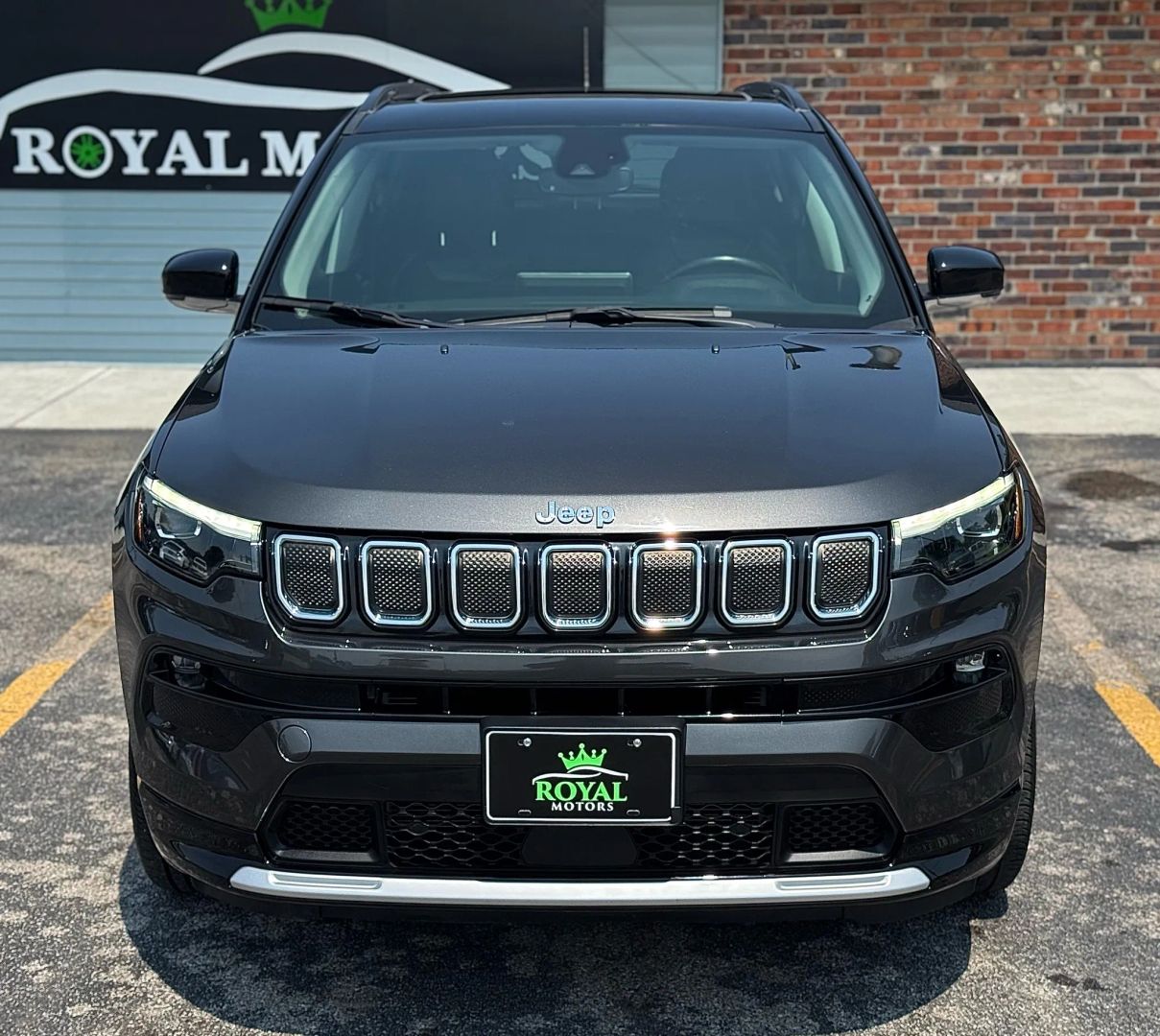 2022 Jeep Compass - Image 4