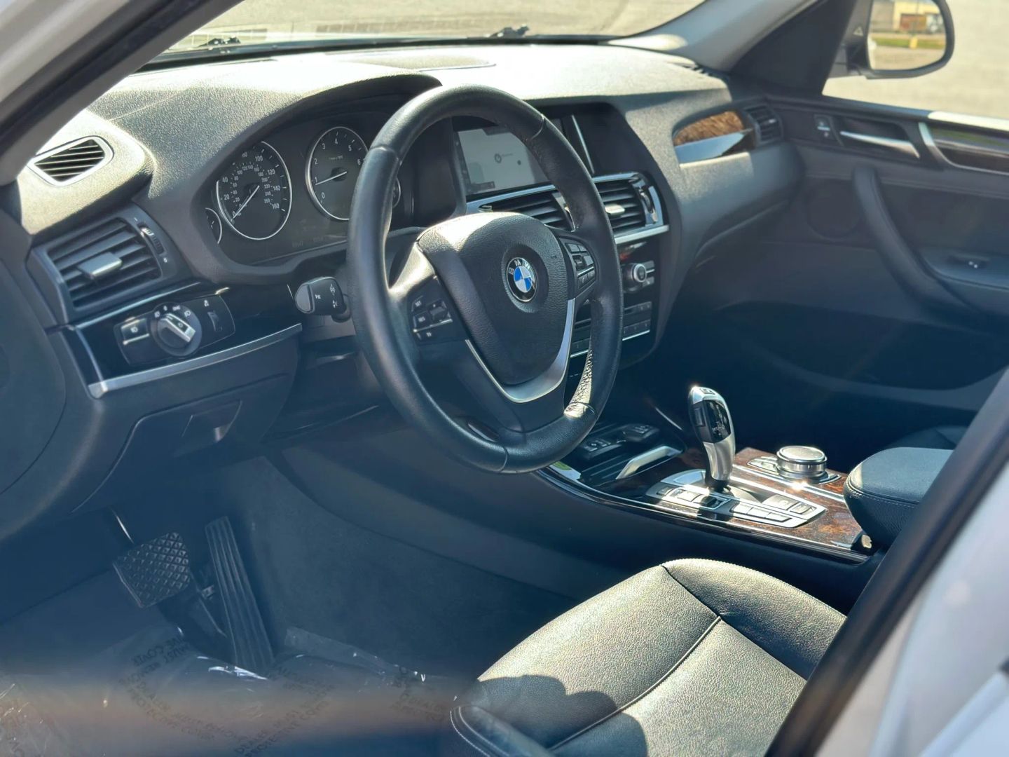 2017 BMW X3 SUV 4-CYL, TURBO, 2.0 LITER XDRIVE28I SPORT UTILITY 4D