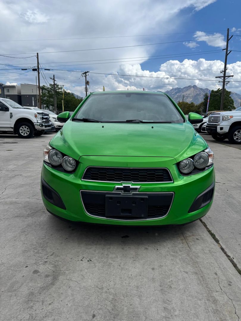 2016 Chevrolet Sonic LT Auto