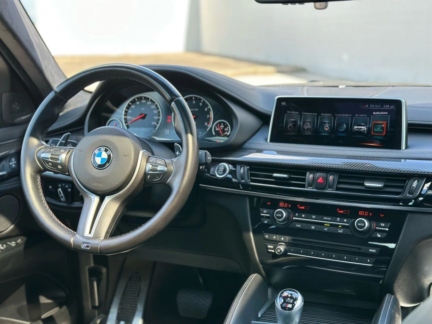 2017 BMW X6 M SUV V8, TWIN TURBO, 4.4 LITER SPORT UTILITY 4D
