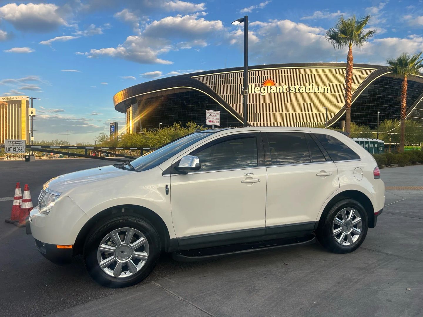 2008 Lincoln MKX Base