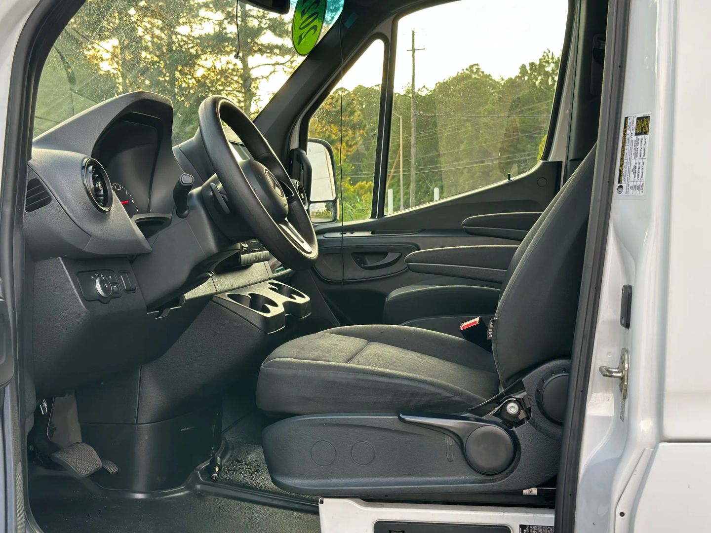 2021 MERCEDES-BENZ SPRINTER 2500 CARGO CARGO 4-CYL, TURBO, 2.0 LITER HIGH ROOF W/170" WB VAN 3D