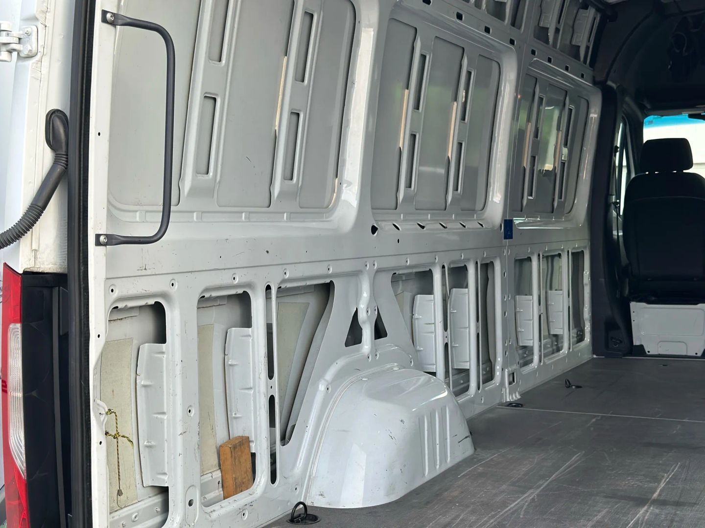 2021 MERCEDES-BENZ SPRINTER 2500 CARGO CARGO 4-CYL, TURBO, 2.0 LITER HIGH ROOF W/170" WB VAN 3D