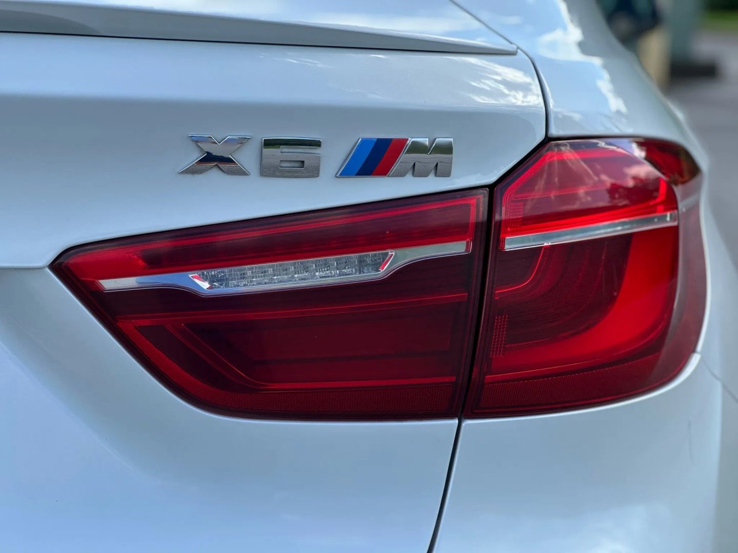 2017 BMW X6 M SUV V8, TWIN TURBO, 4.4 LITER SPORT UTILITY 4D