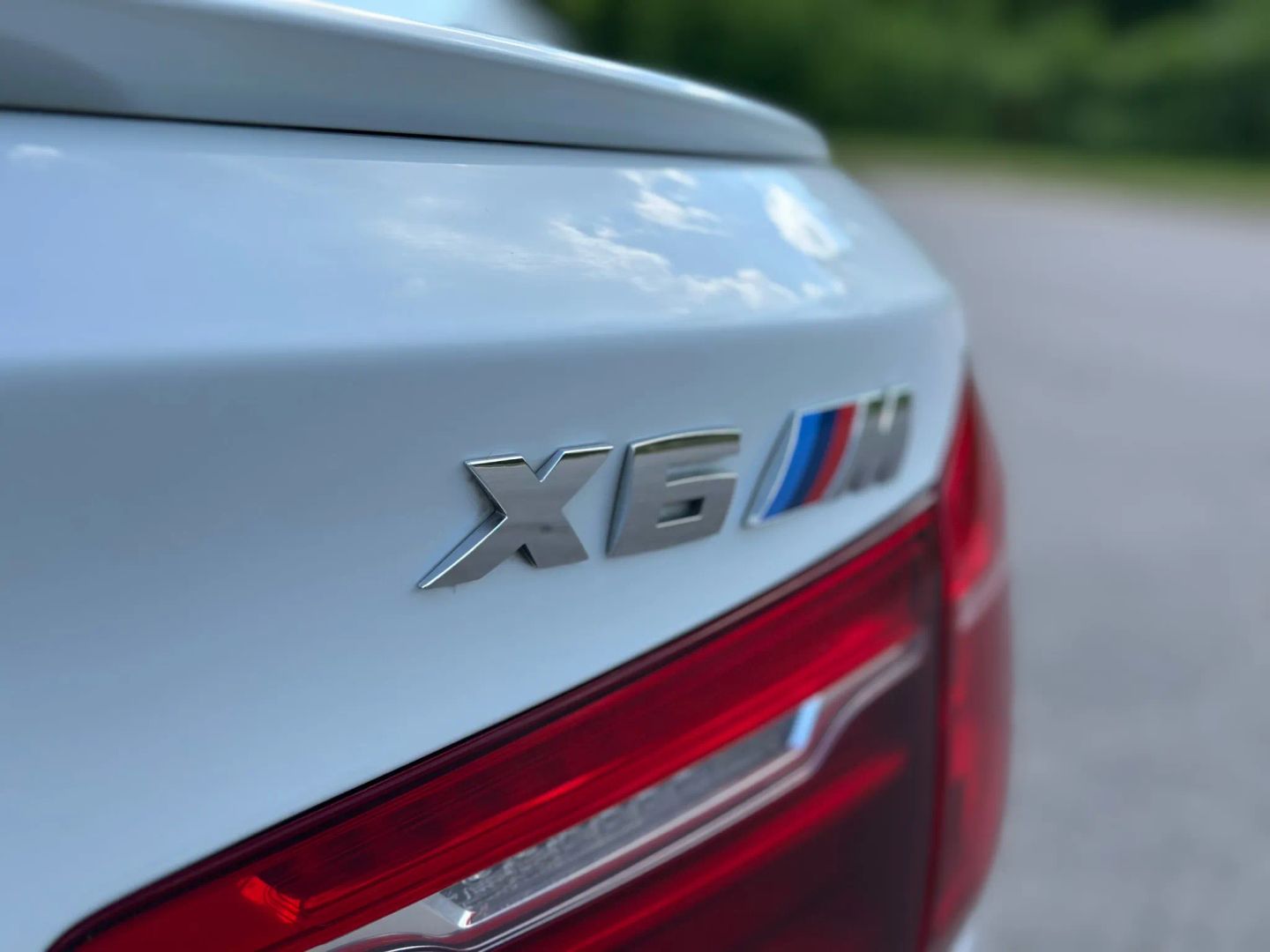 2017 BMW X6 M SUV V8, TWIN TURBO, 4.4 LITER SPORT UTILITY 4D