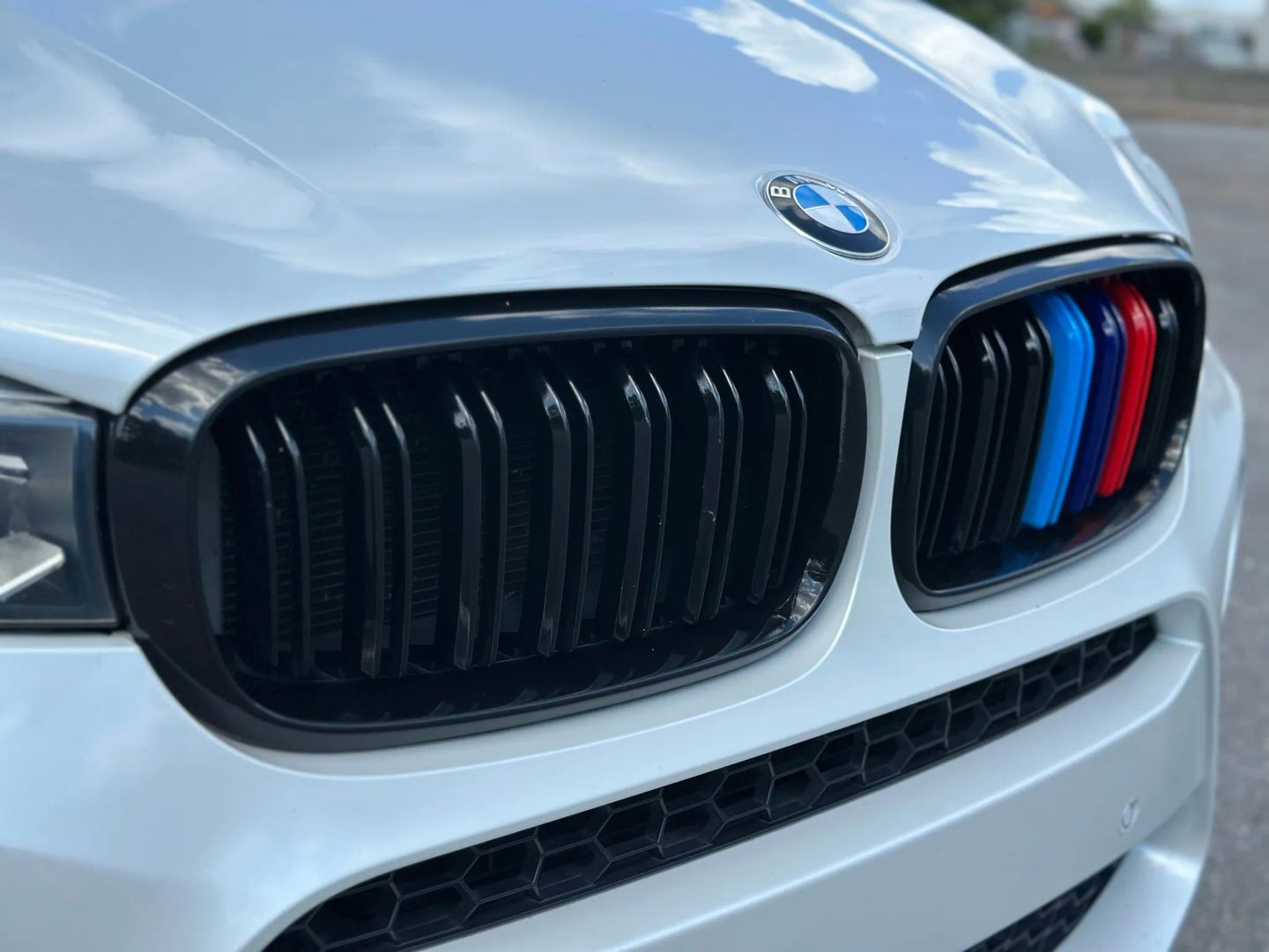2017 BMW X6 M SUV V8, TWIN TURBO, 4.4 LITER SPORT UTILITY 4D