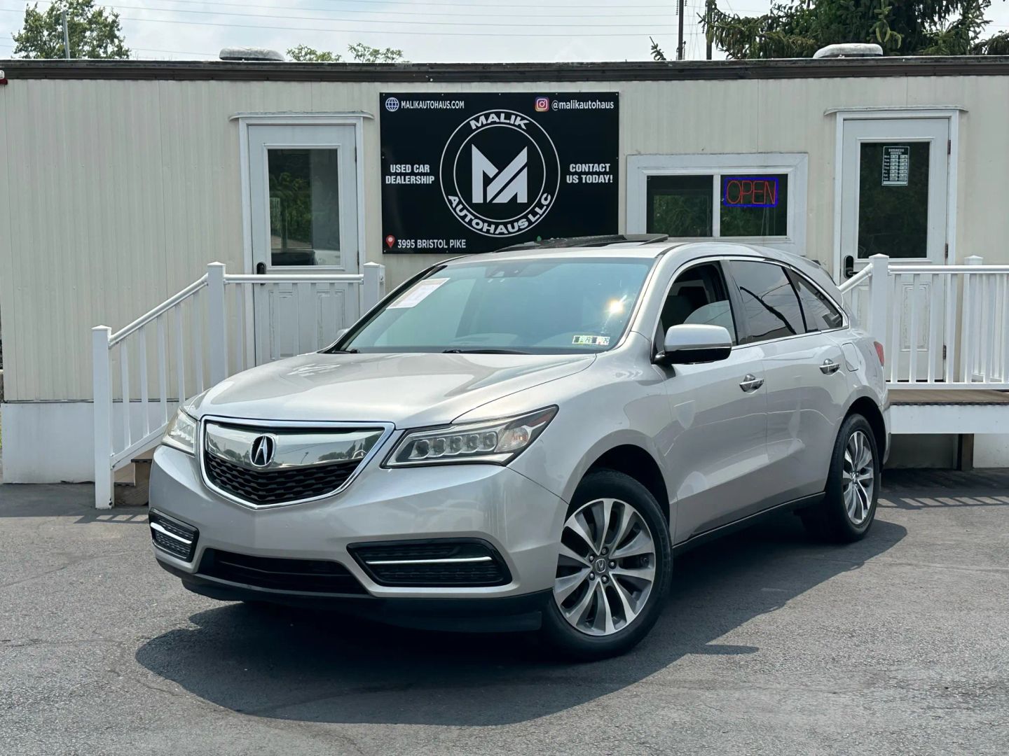 2014 Acura MDX Technology & Entertainment Package's photo
