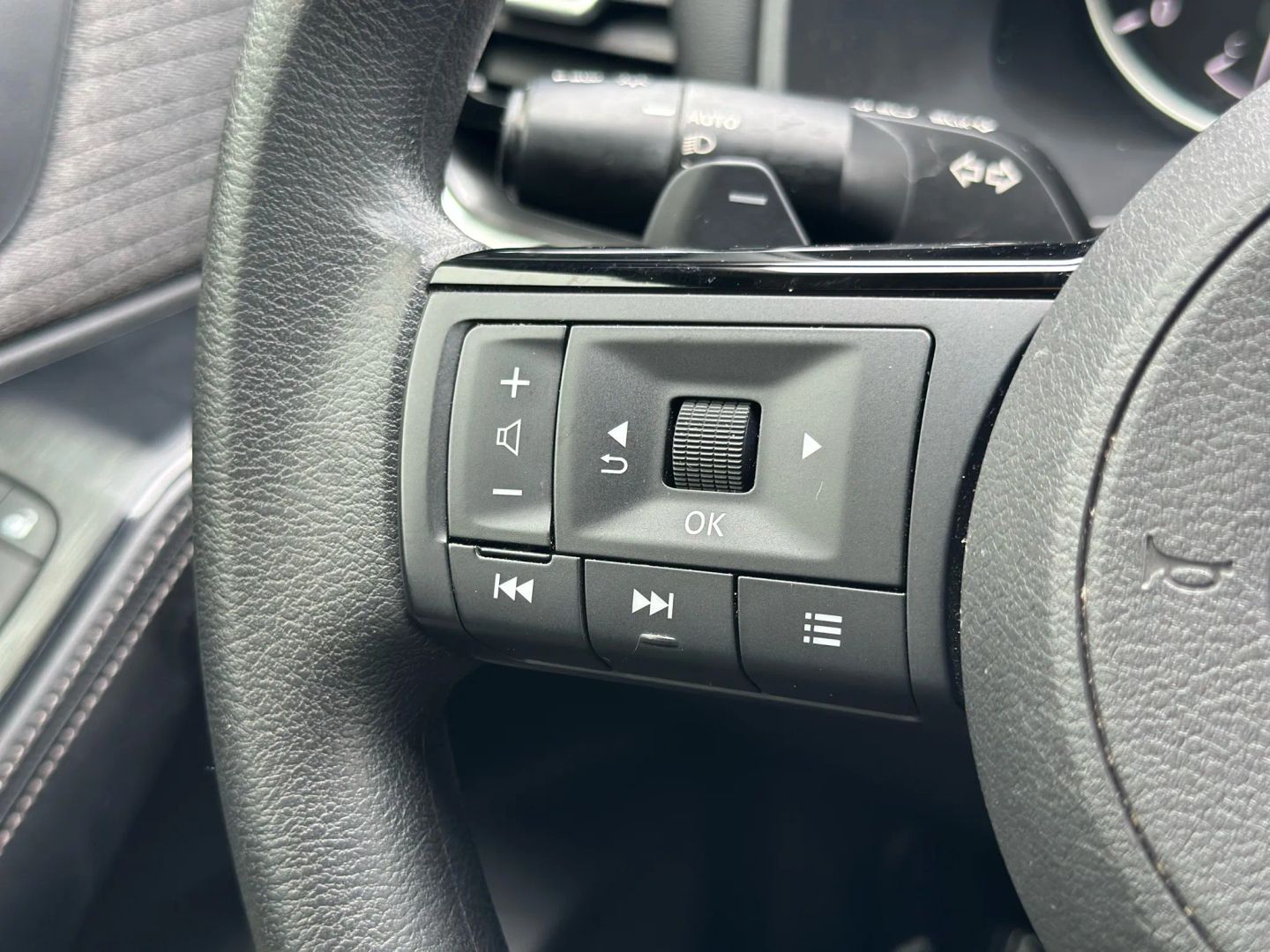 2022 NISSAN ROGUE SUV 3-CYL, TURBO, 1.5 LITER SV SPORT UTILITY 4D