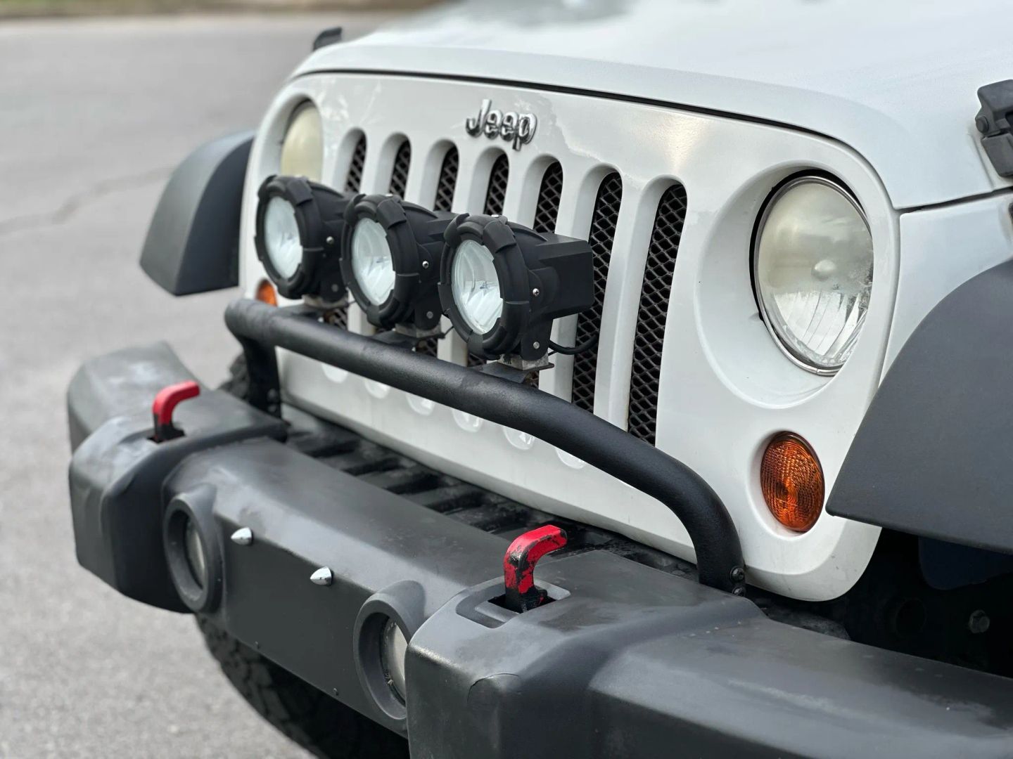 2010 JEEP WRANGLER SUV V6, 3.8 LITER UNLIMITED SPORT SUV 4D