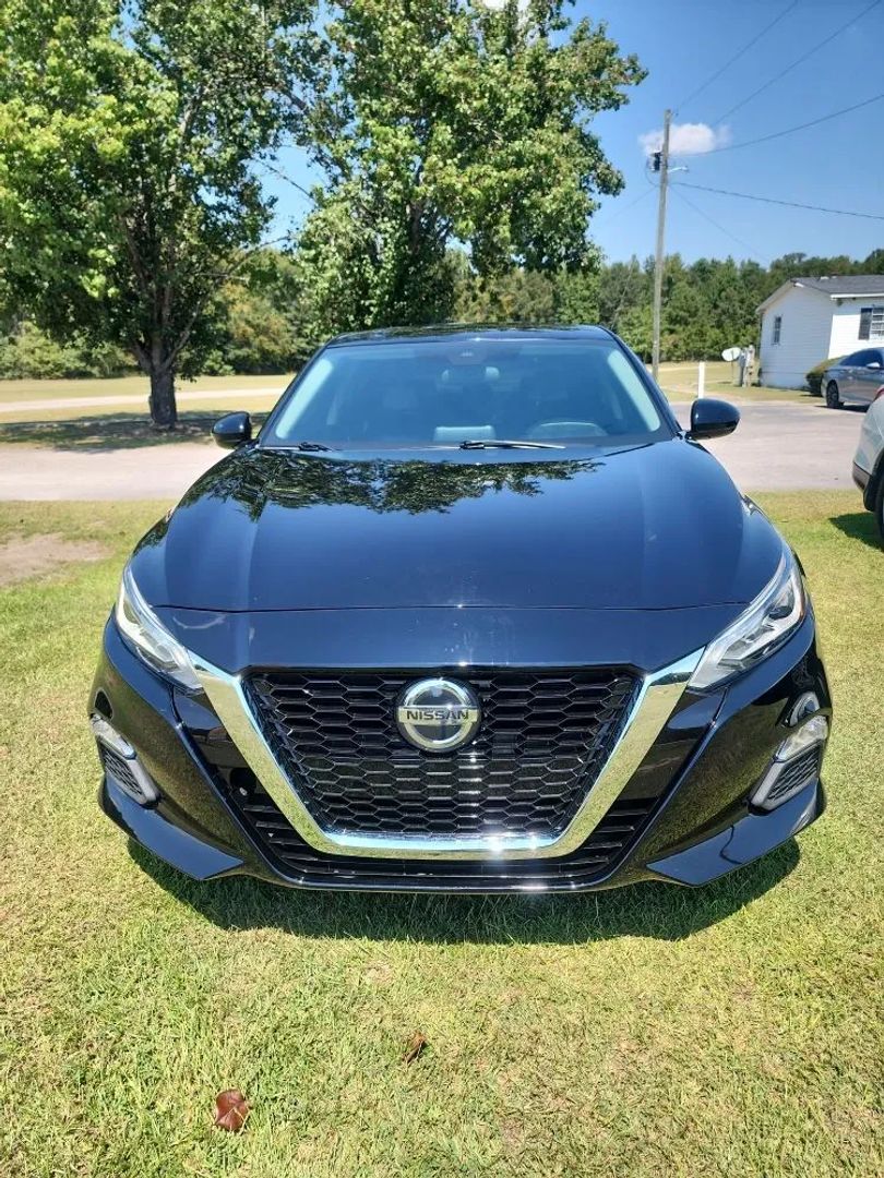 2020 Nissan Altima 2.5 SR
