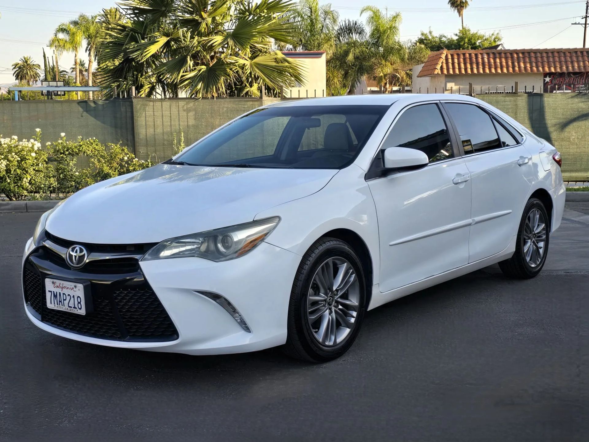 2015 Toyota Camry SE