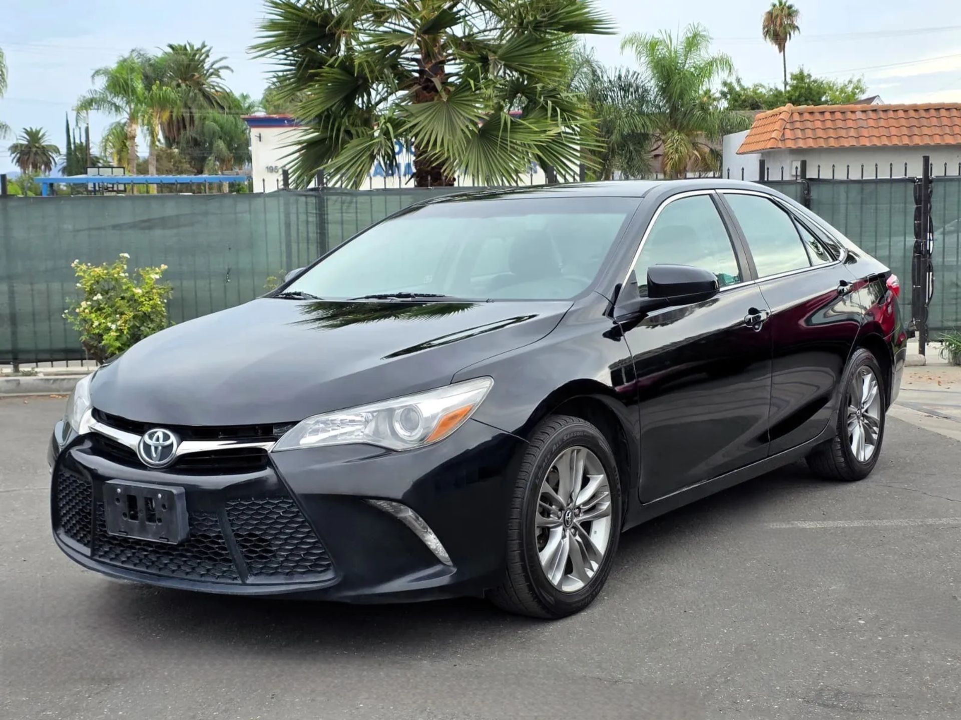 2017 Toyota Camry SE