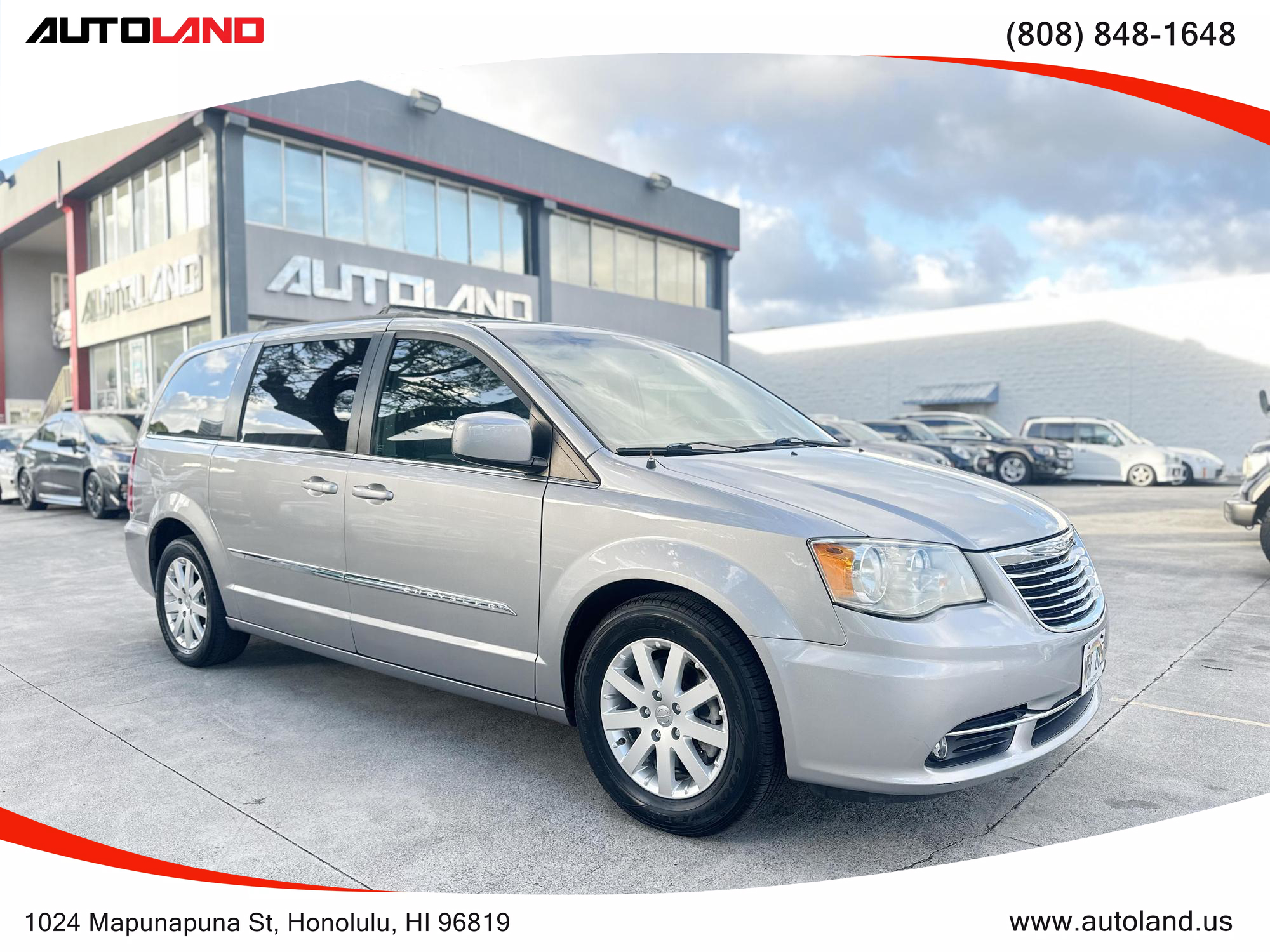 2014 Chrysler Town & Country Touring photo 19