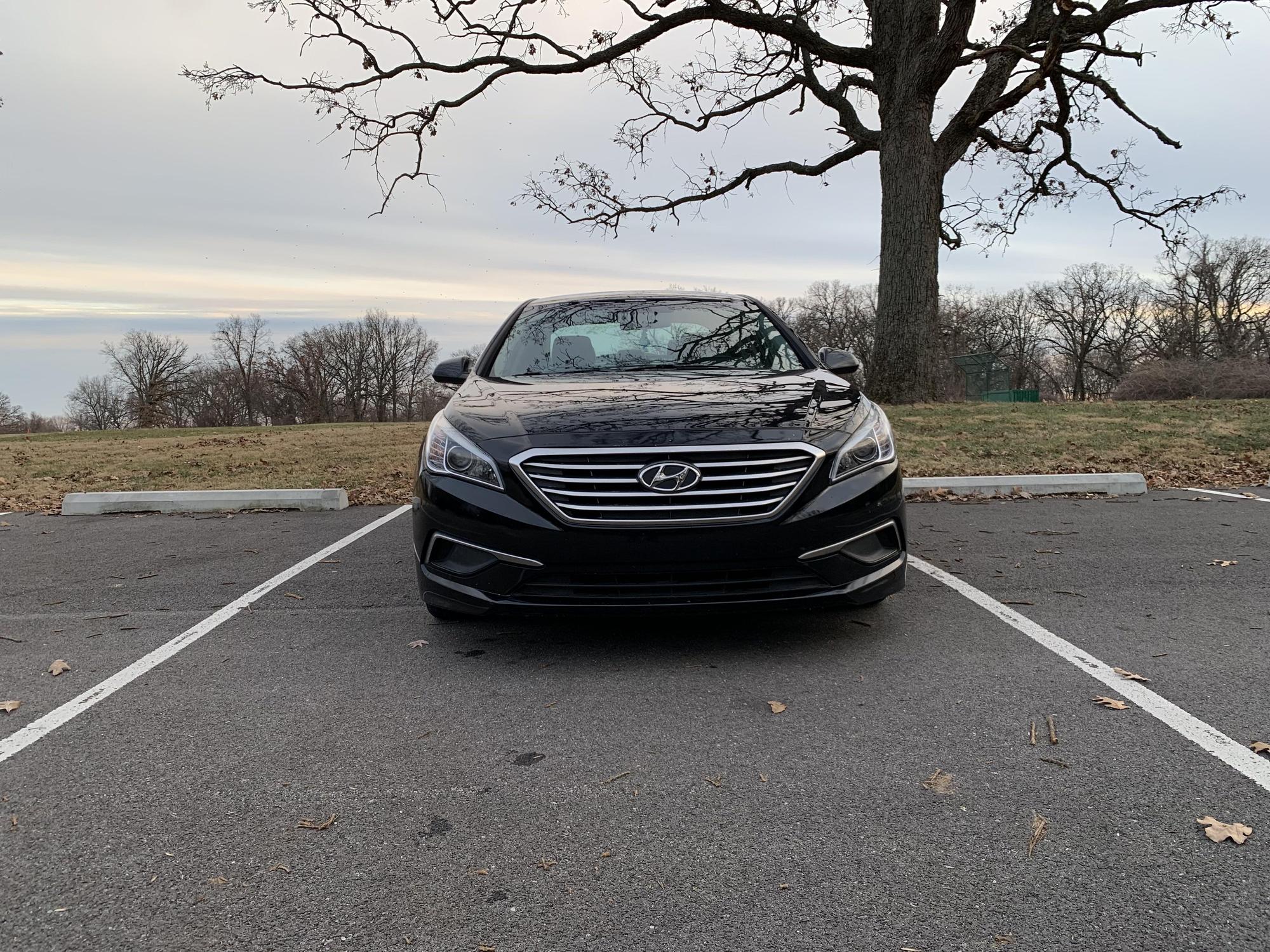 2016 Hyundai Sonata SE photo 17