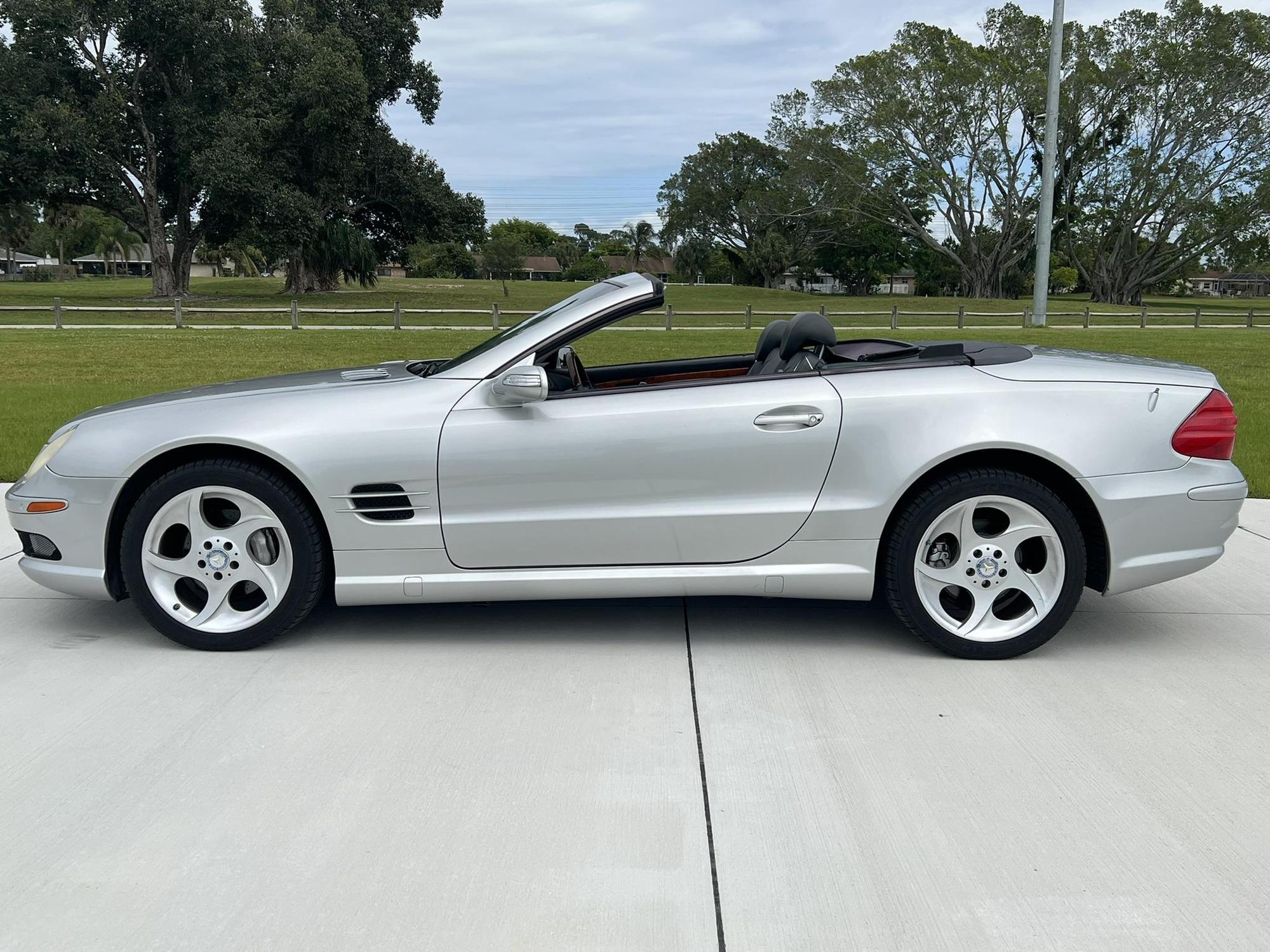 2004 Mercedes-Benz SL-Class SL500 photo 119