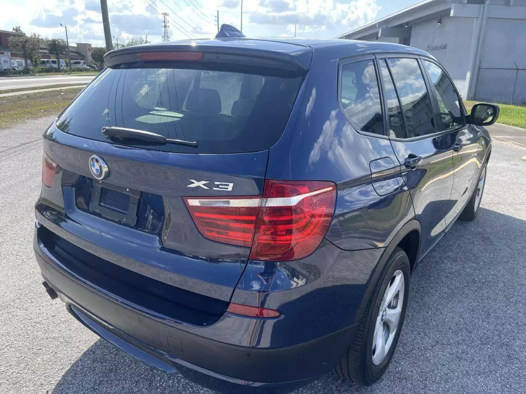 2012 BMW X3 xDrive28i photo 27