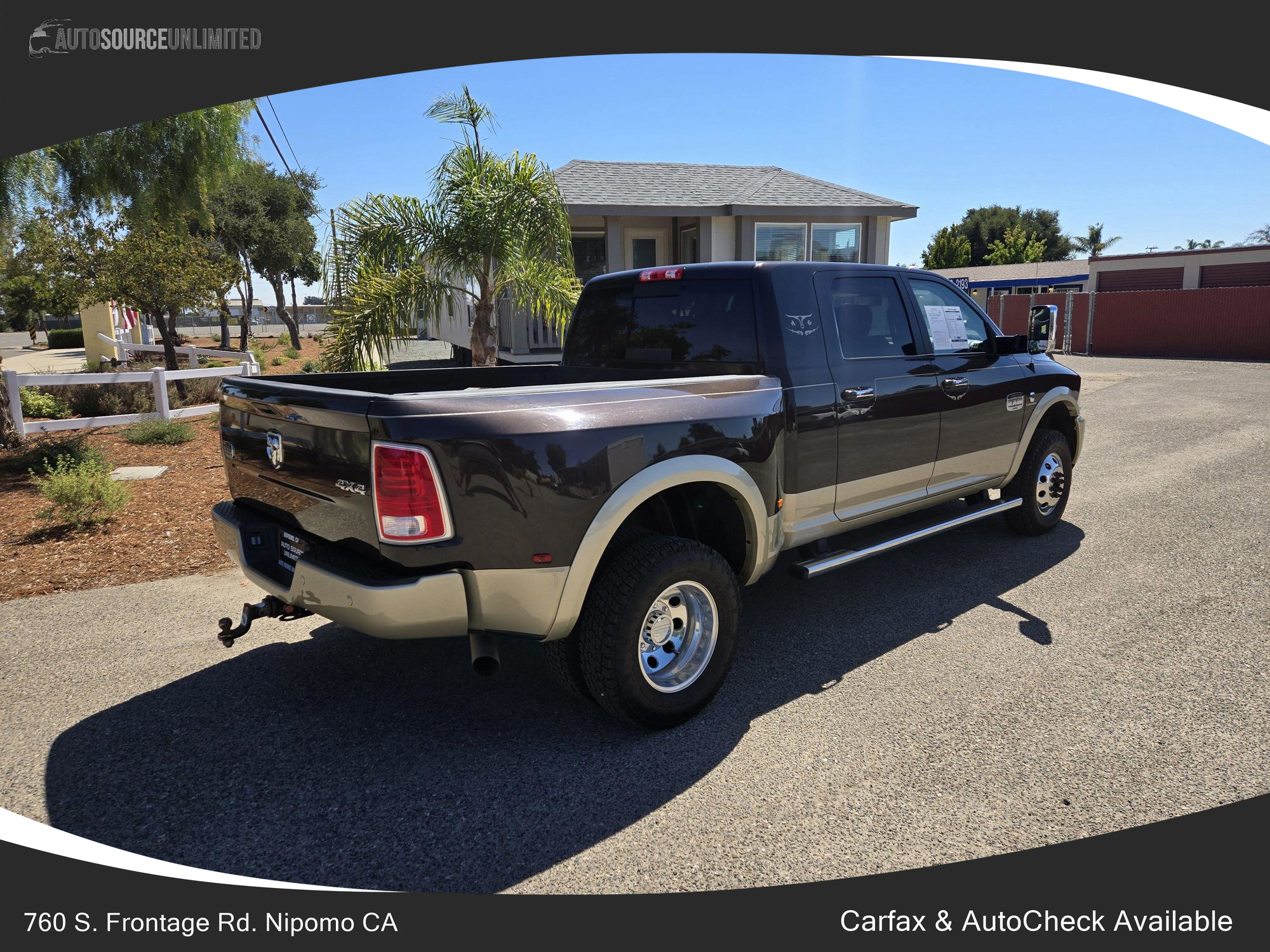 2016 RAM Ram 3500 Pickup Laramie Longhorn photo 32