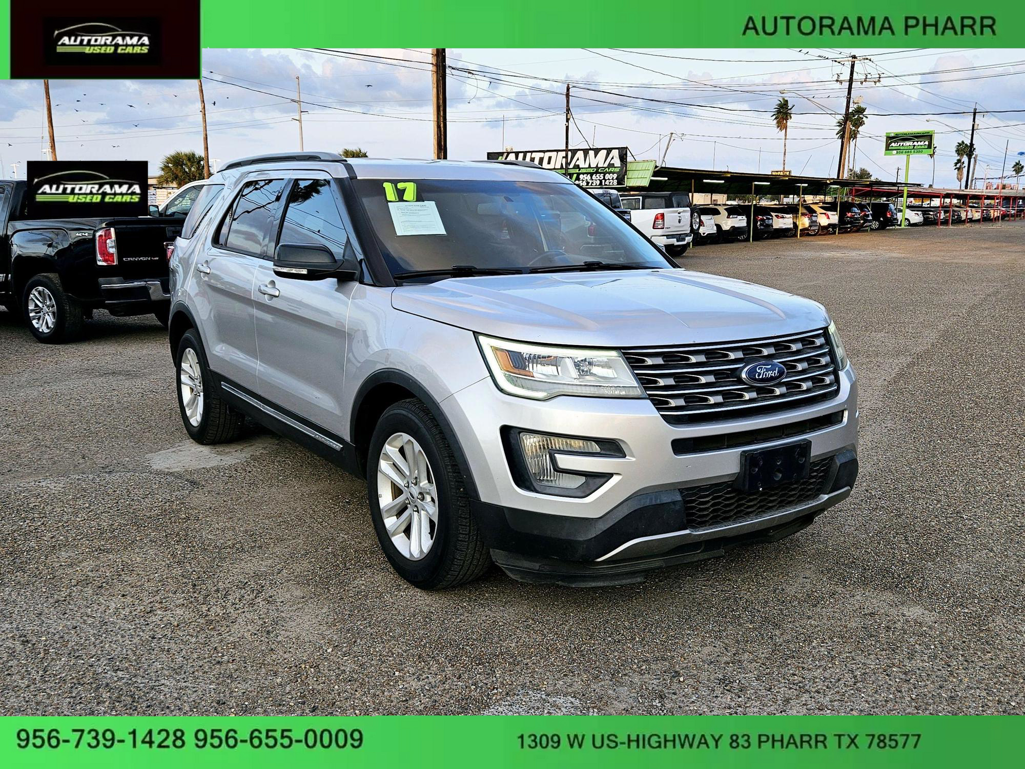 2017 Ford Explorer XLT photo 35