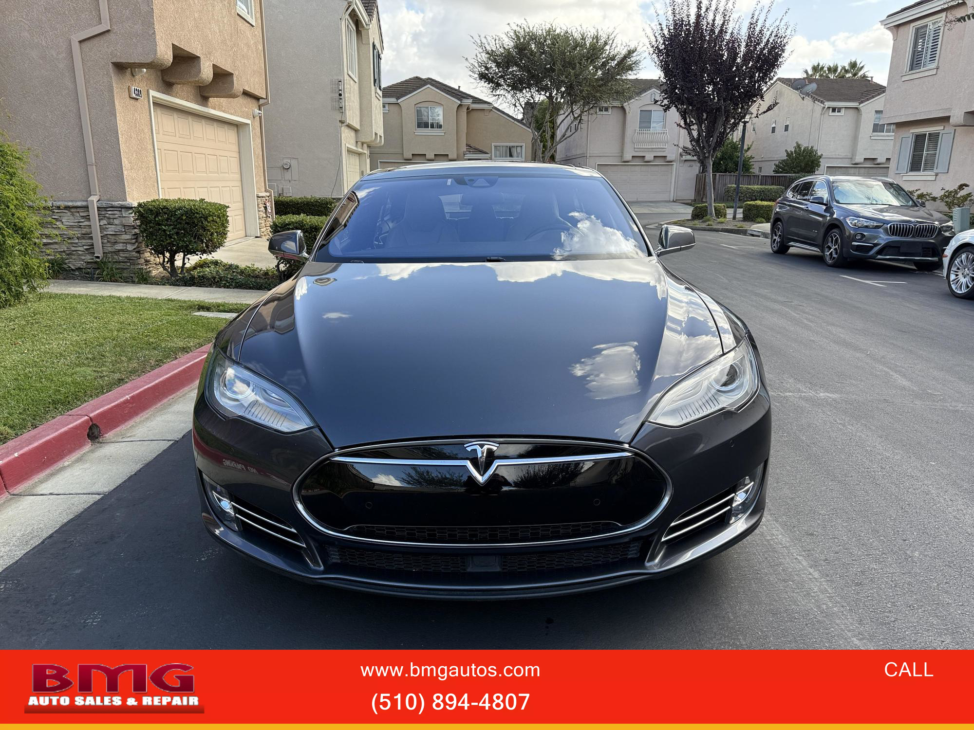 2015 Tesla Model S Performance photo 27