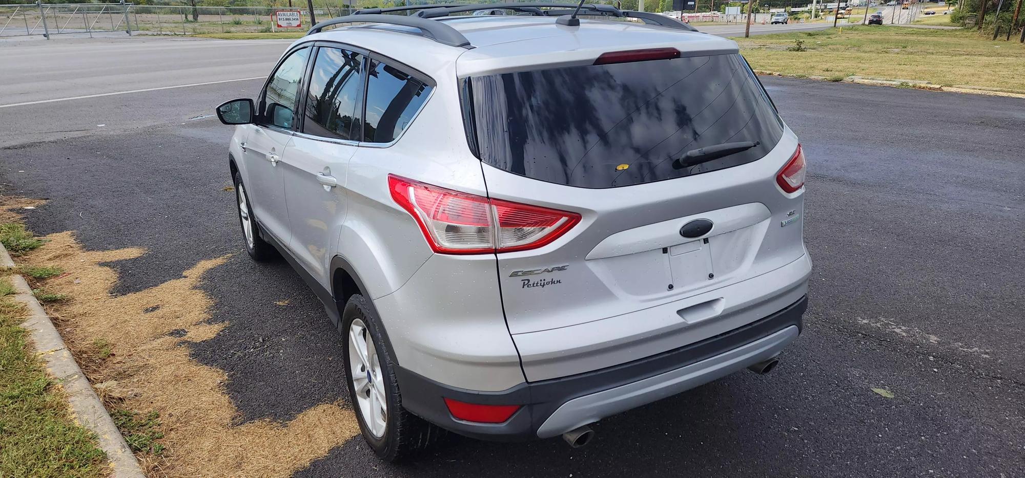 2013 Ford Escape SE photo 17