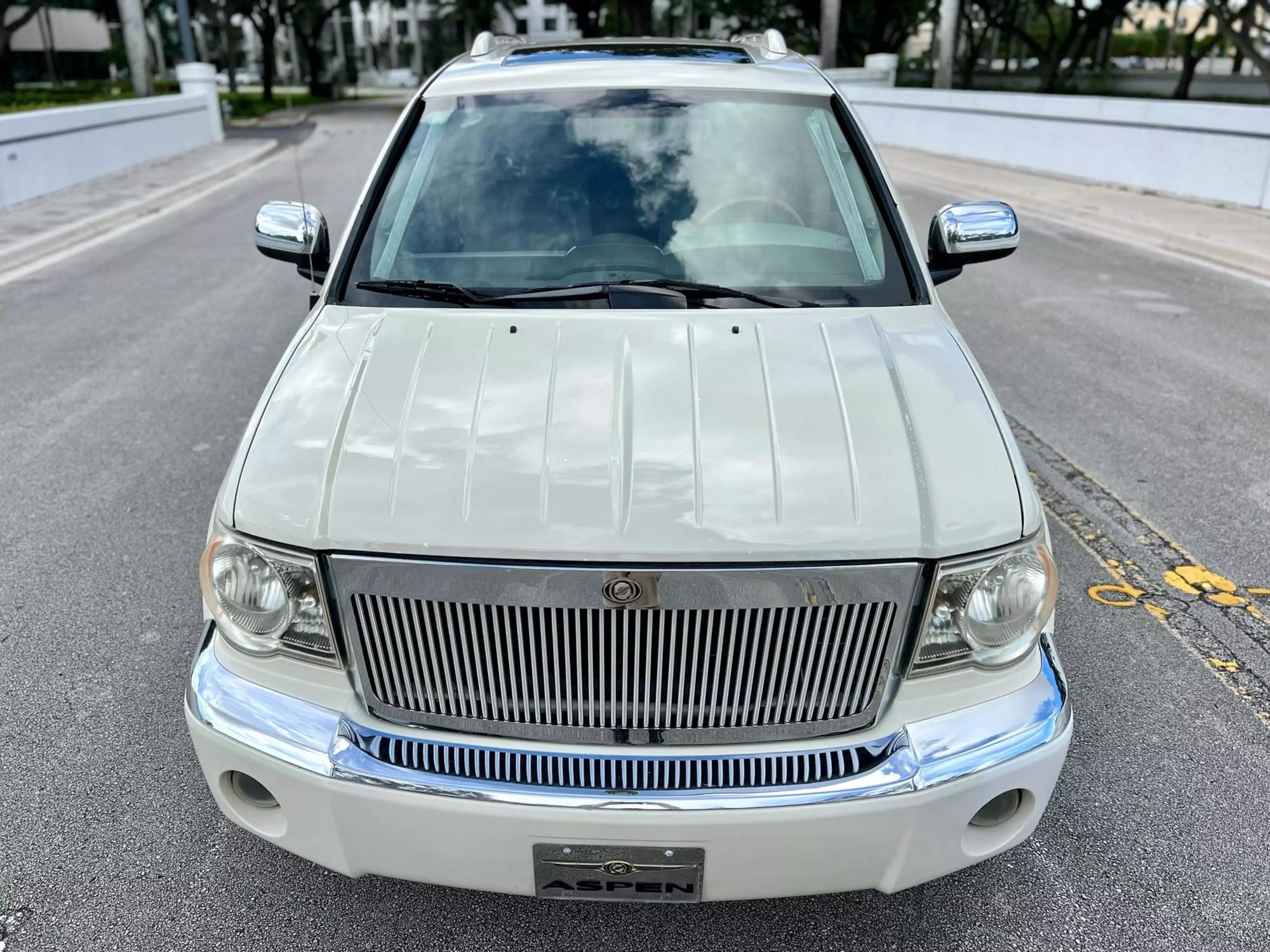 2007 Chrysler Aspen Limited photo 70