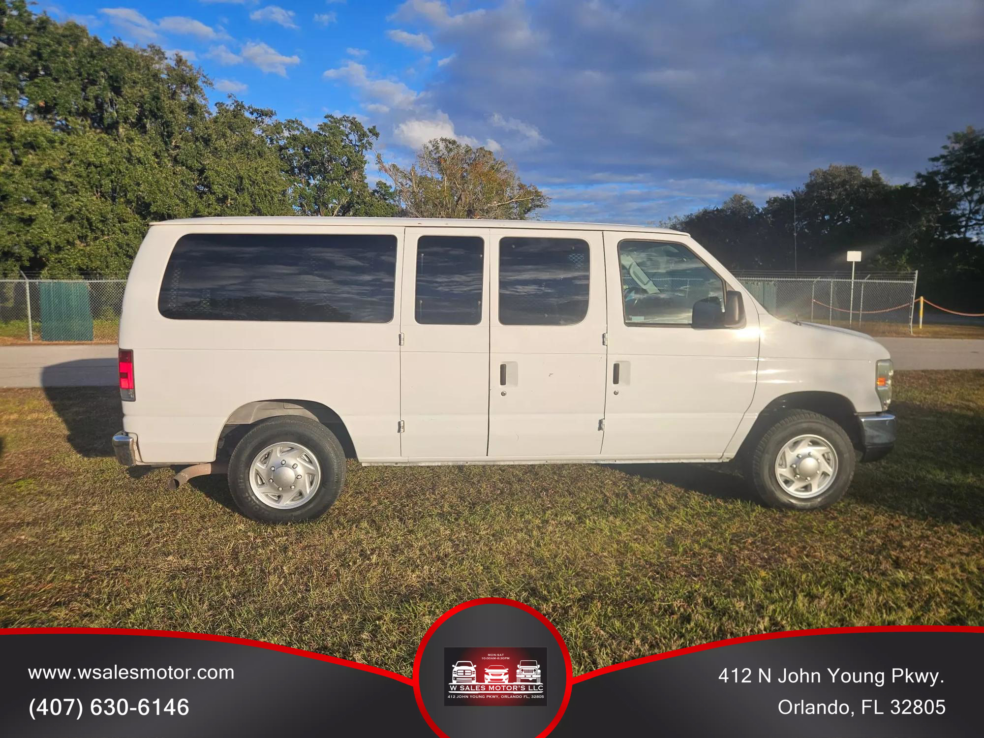 2008 Ford E-Series Econoline Wagon XL photo 19