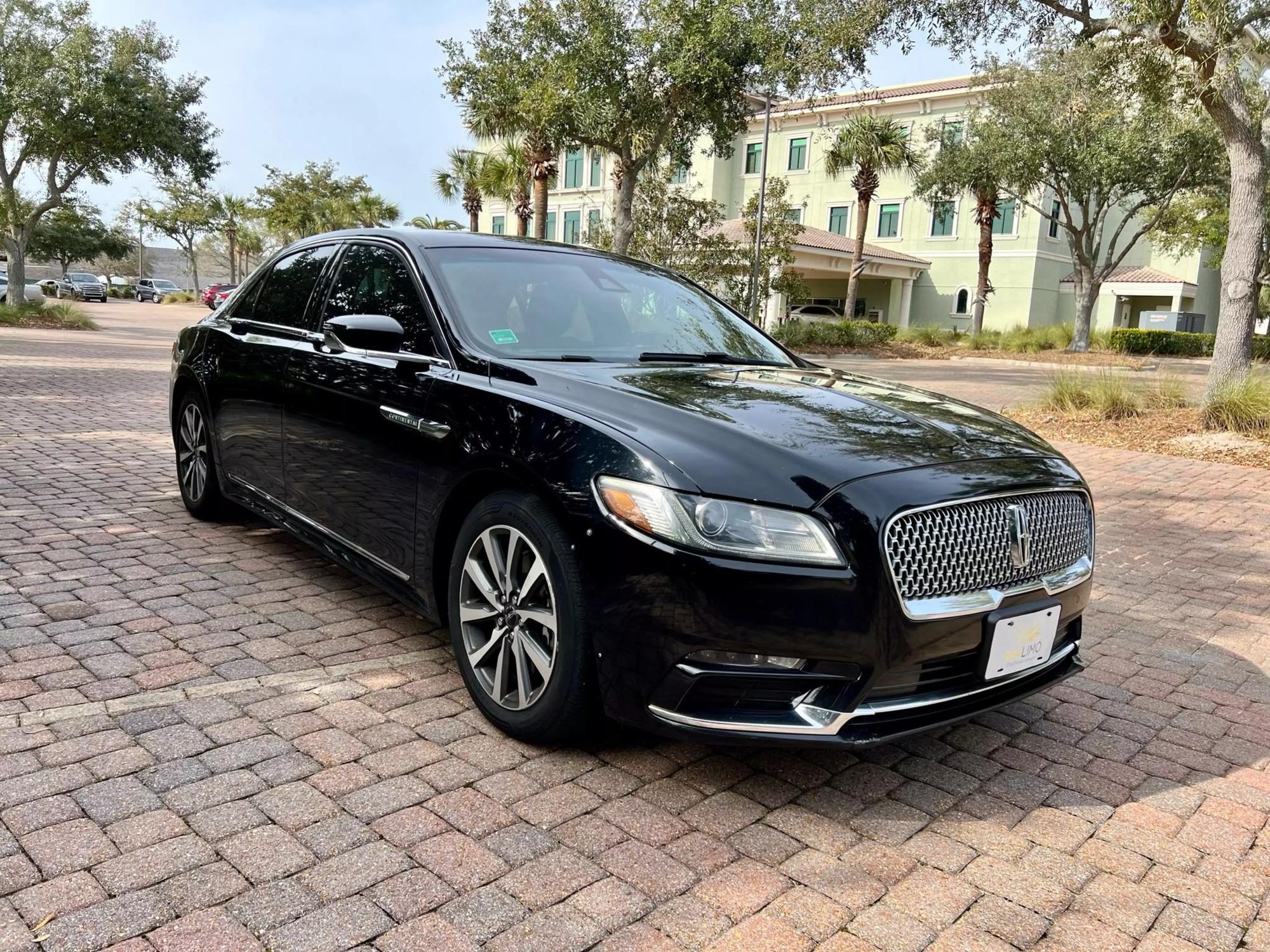 2017 Lincoln Continental Premiere Livery photo 28