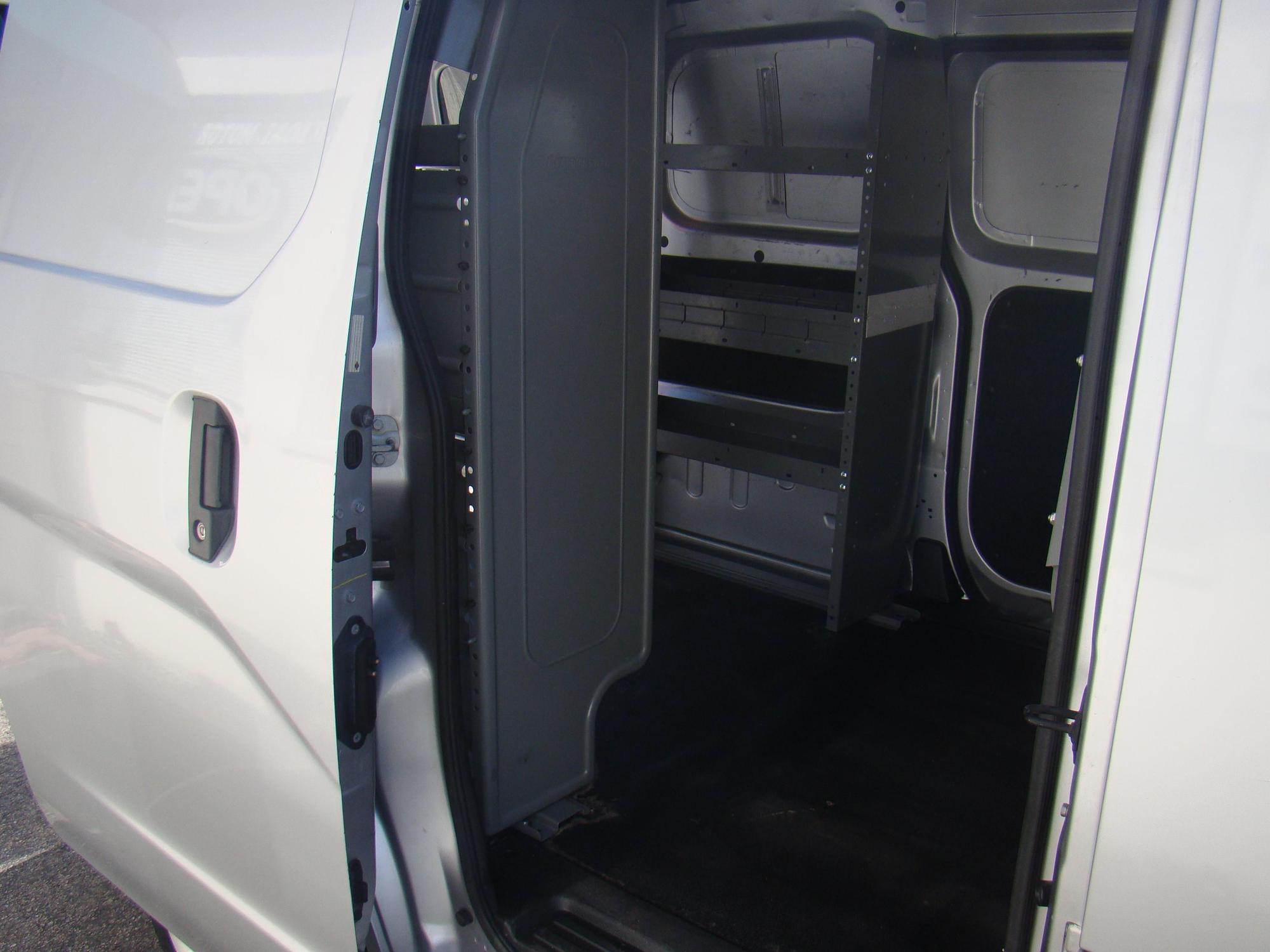 2015 Nissan NV200 SV photo 39