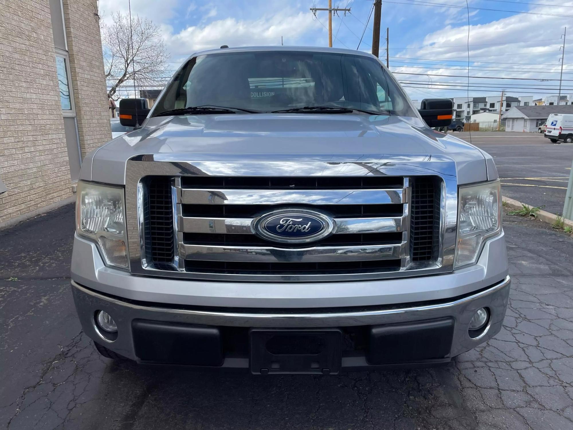 2011 Ford F-150 STX photo 29