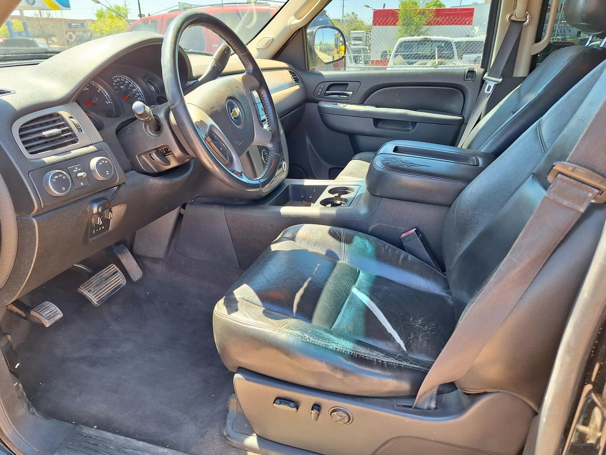 2014 Chevrolet Silverado 2500HD LTZ photo 18