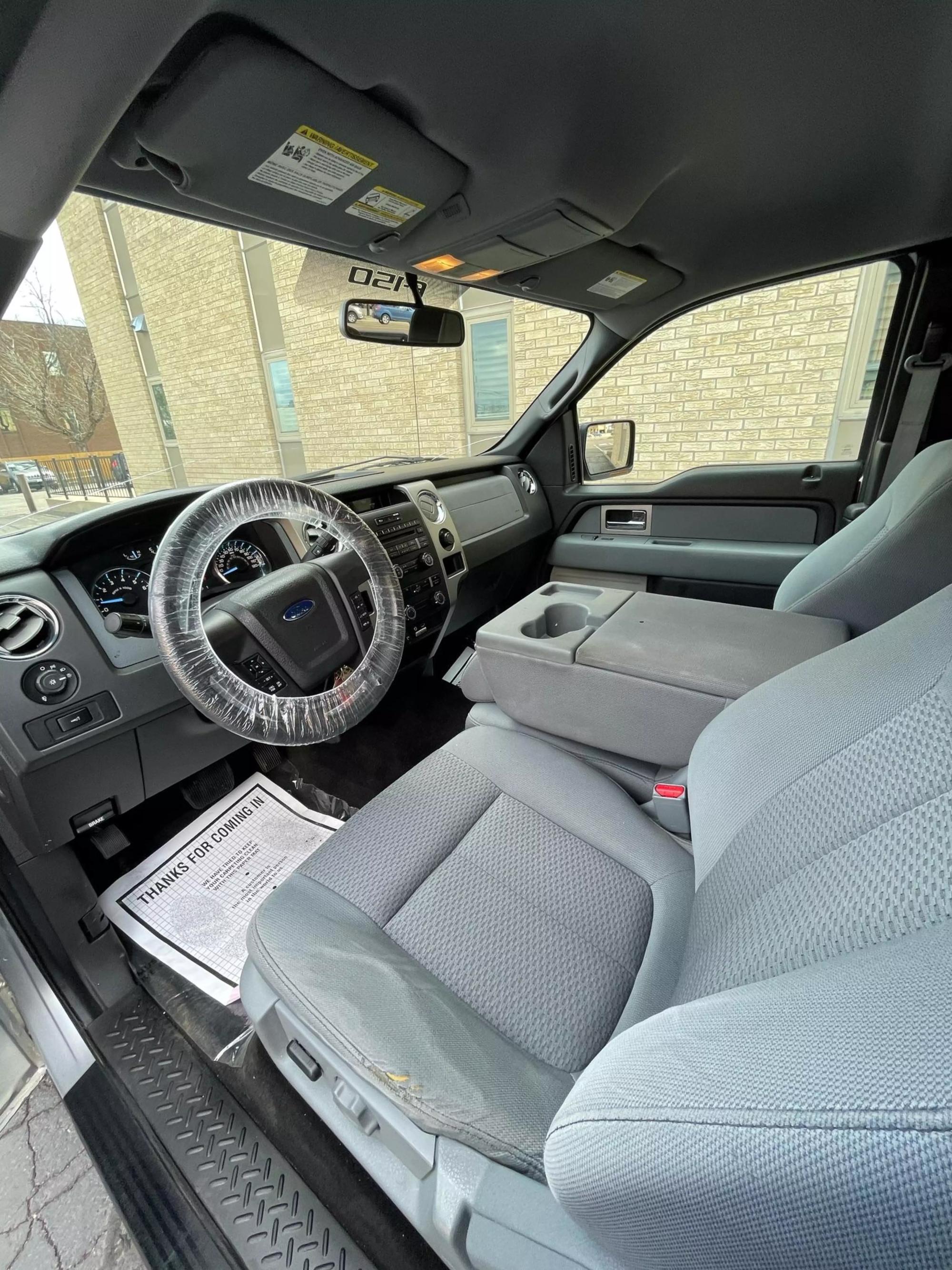 2011 Ford F-150 STX photo 39